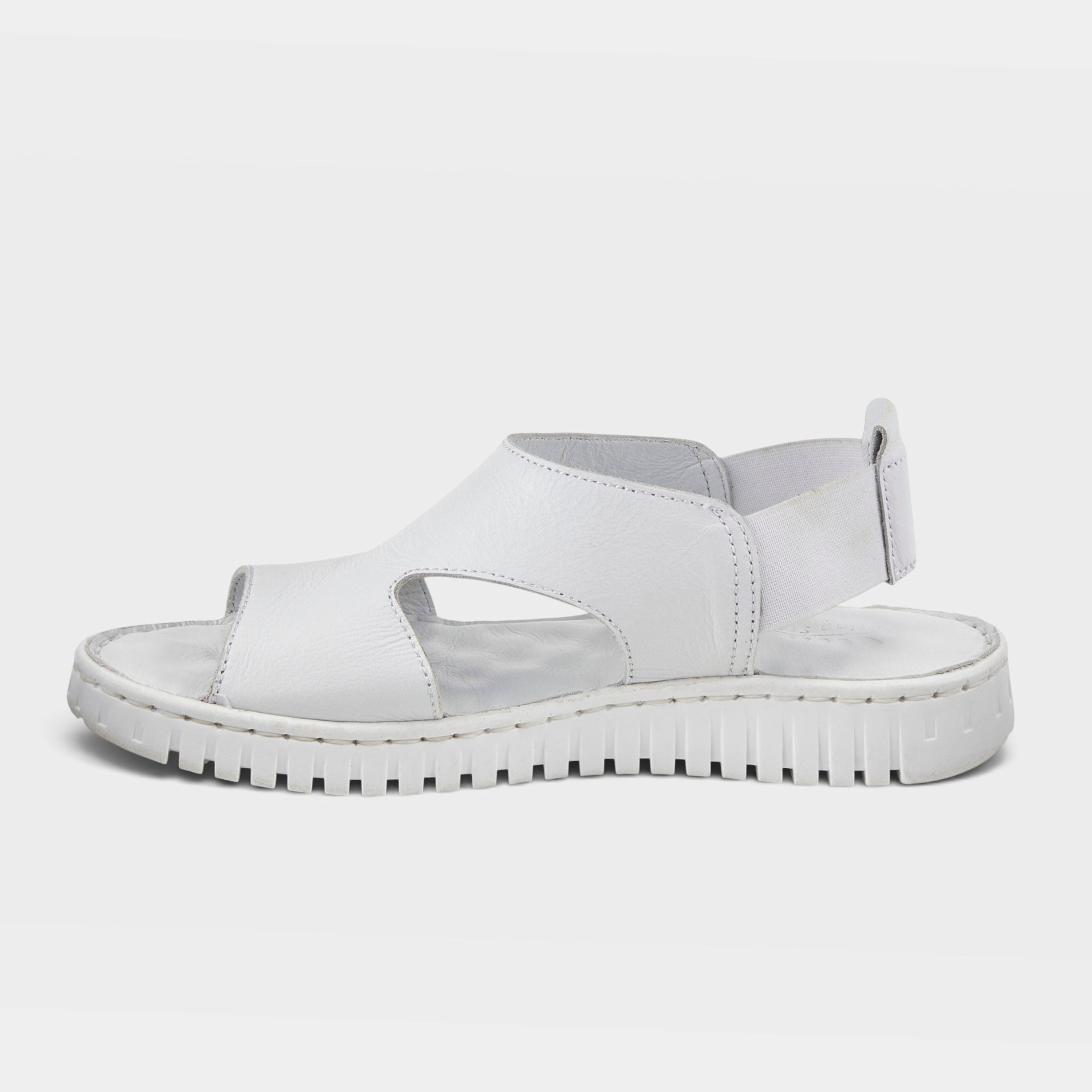Spring Step Abadessa White Sandal