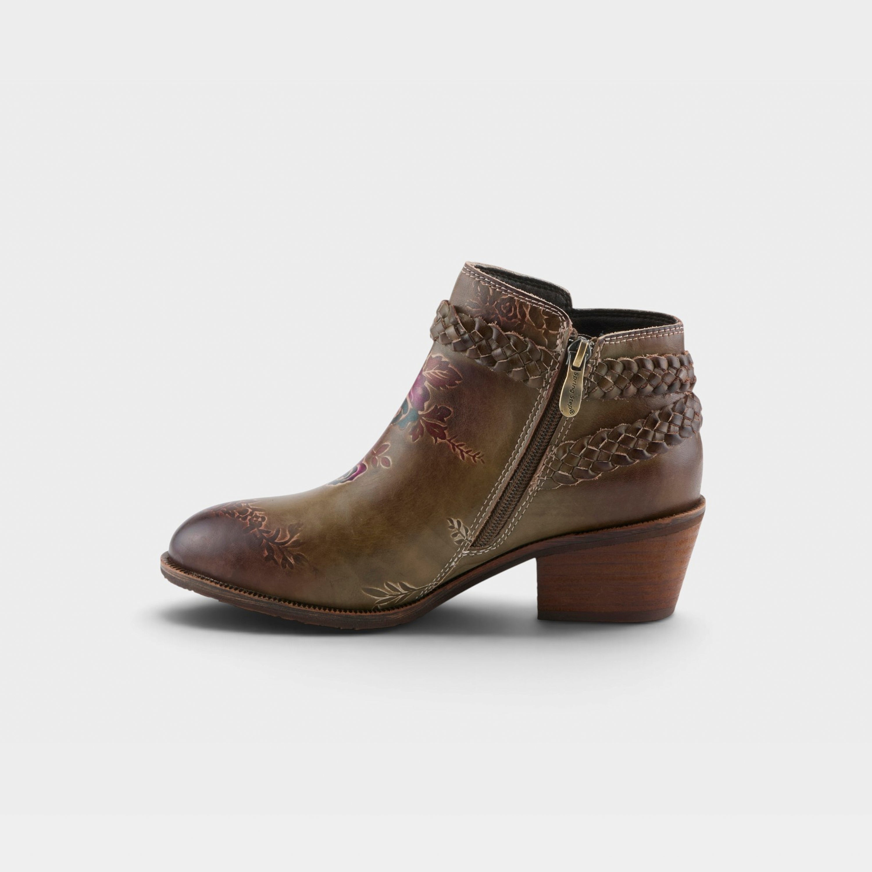 L'Artiste Across boots in Olive Multi, side view