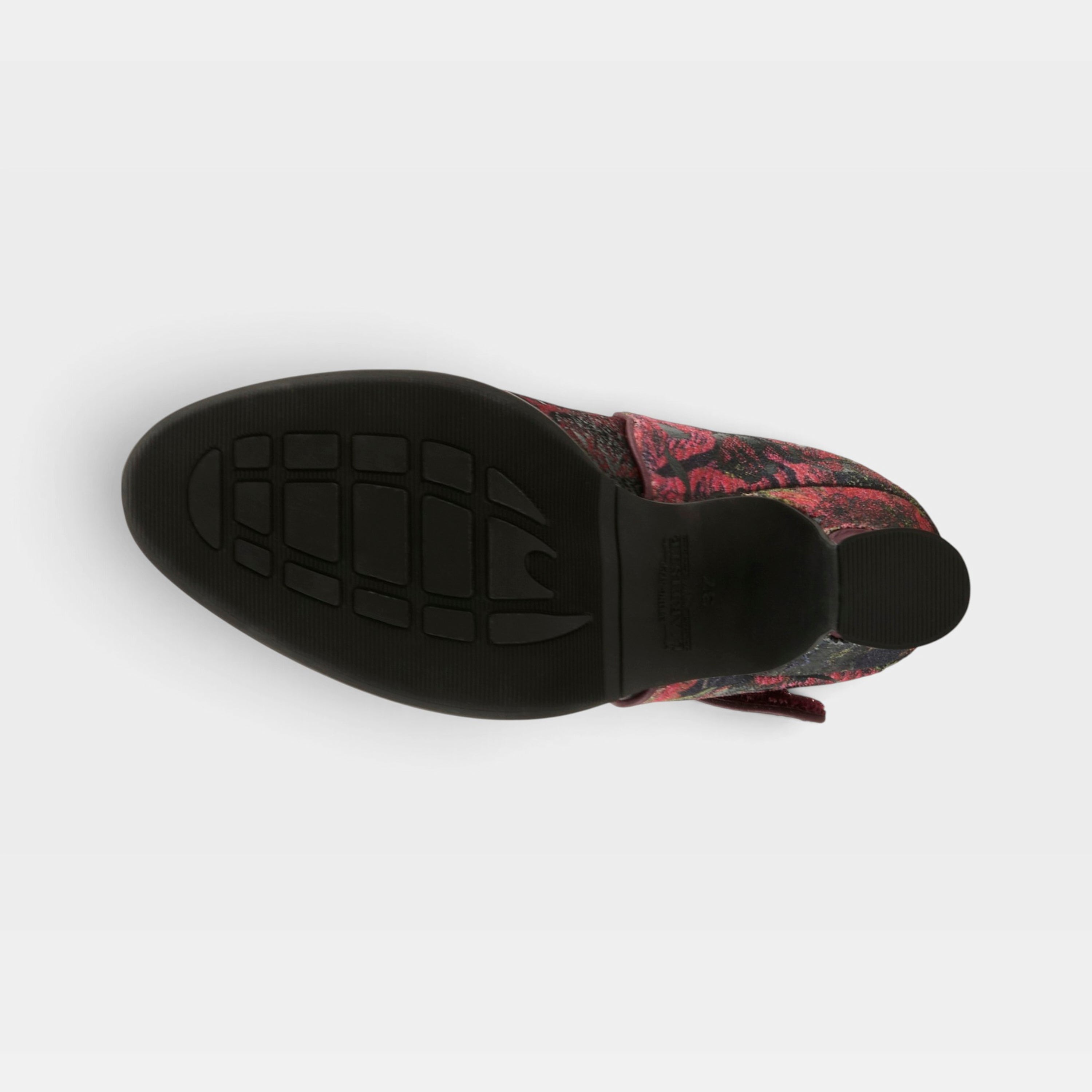 L'Artiste Adodora-Prit shoes in Plum Multi, outsole view
