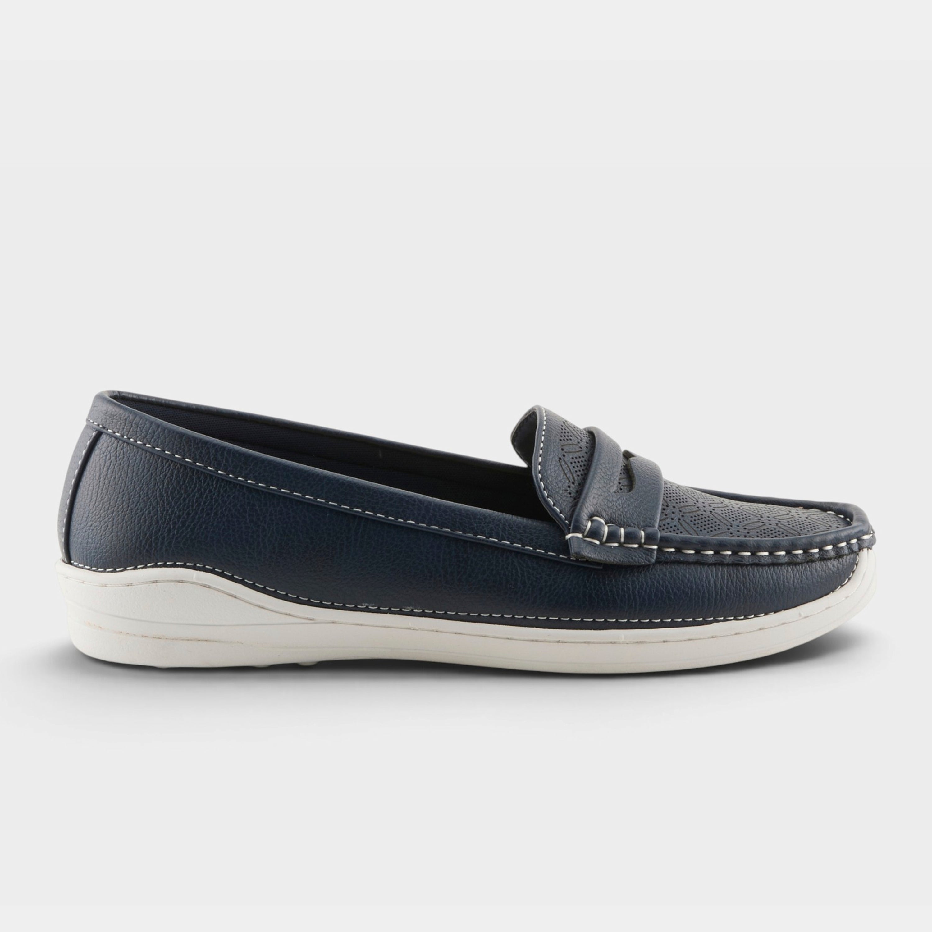 Patrizia Akili Navy Shoe