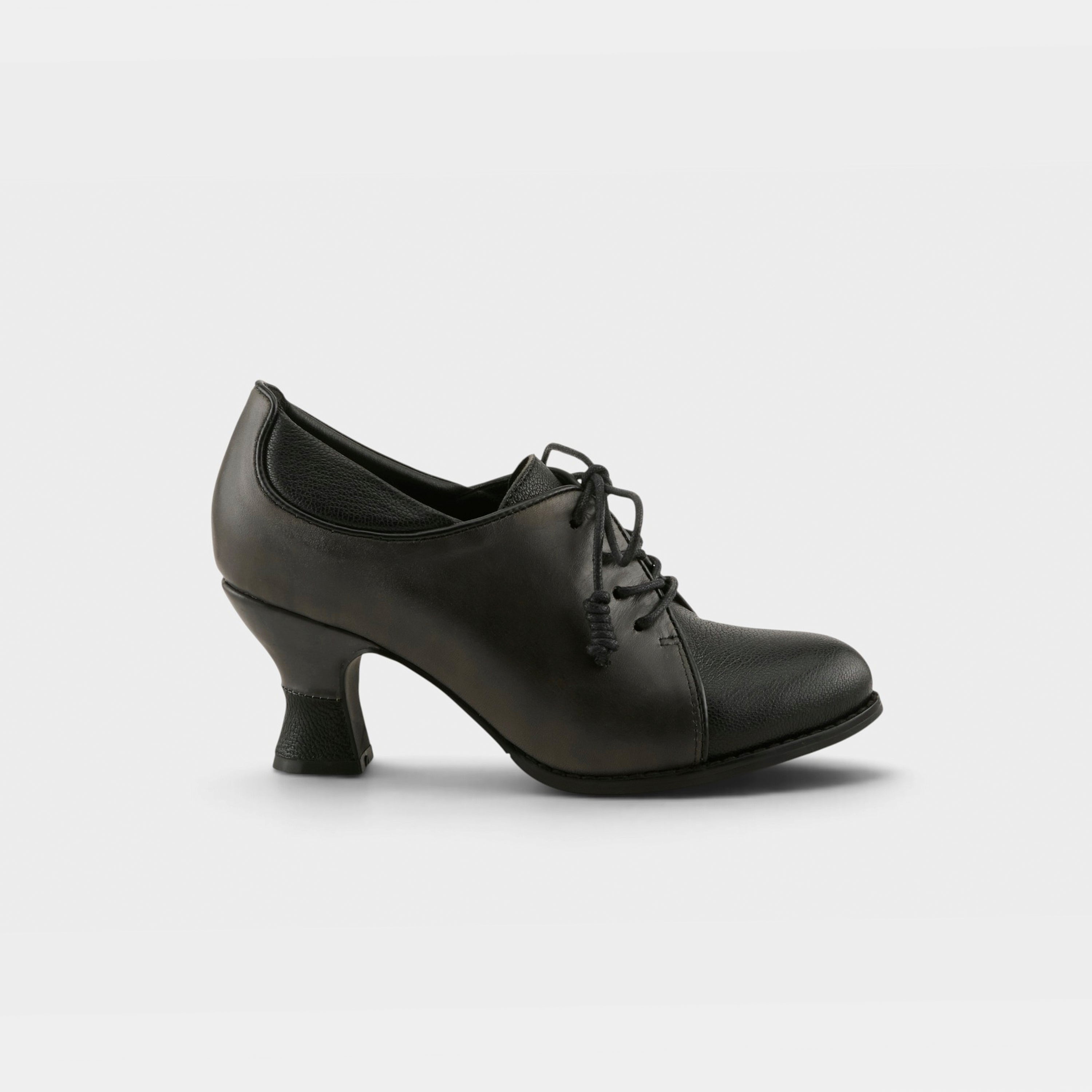 L'Artiste Alsehi shoes in Black Multi, hero view