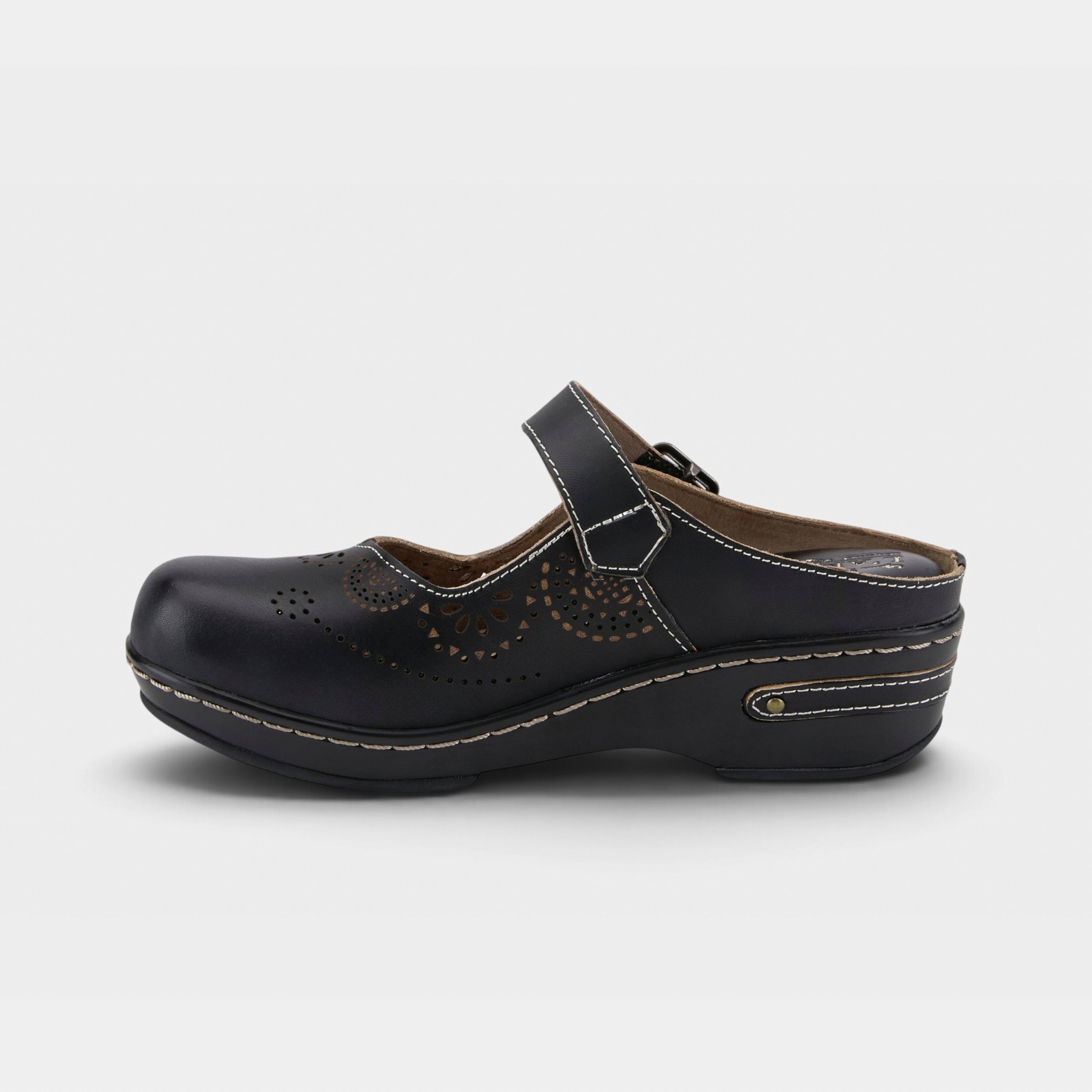 L'Artiste Aneria clogs in Black, side view