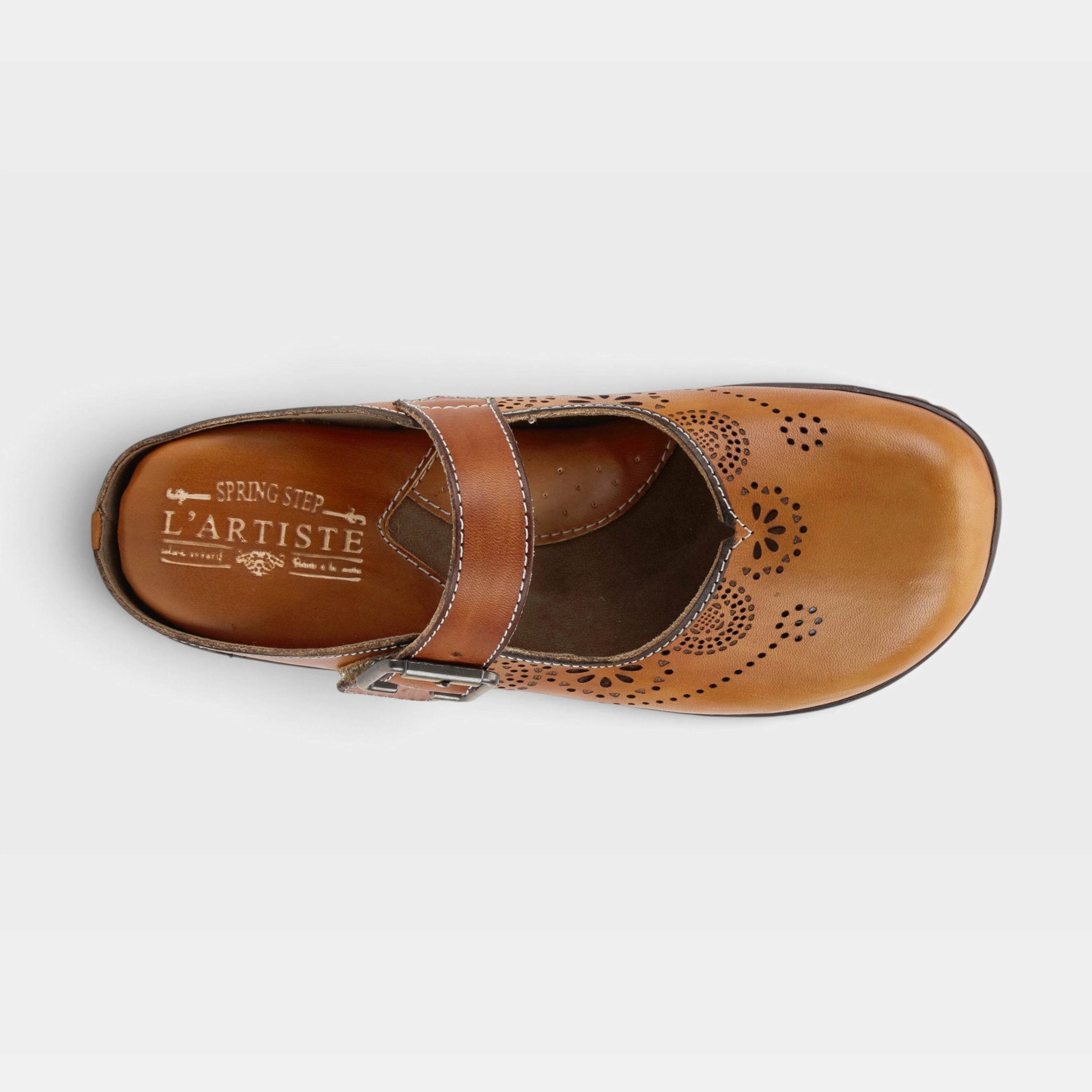 L'Artiste Aneria clogs in Camel, top view
