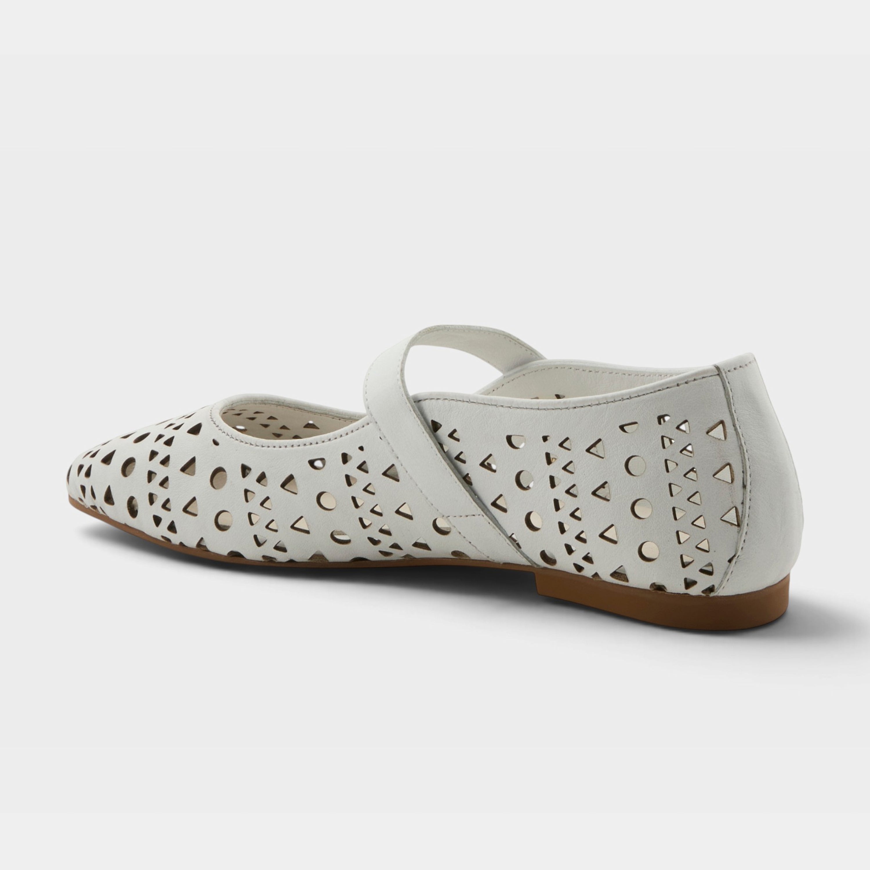 Spring Step Arbella White Shoe