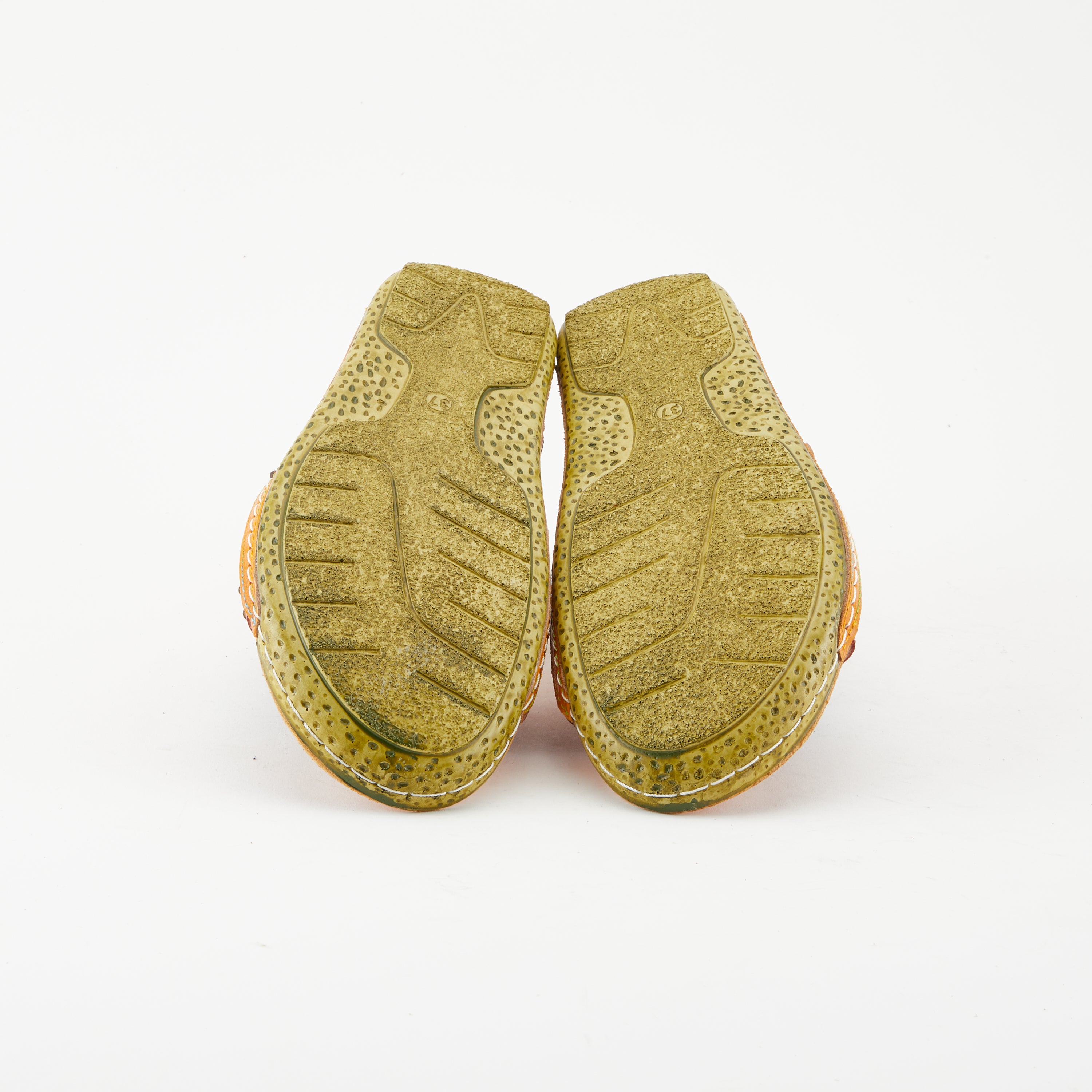 L'Artiste L'ARTISTE ARIALA SLIDE SANDALS sandal in mango multi with handcrafted leather design