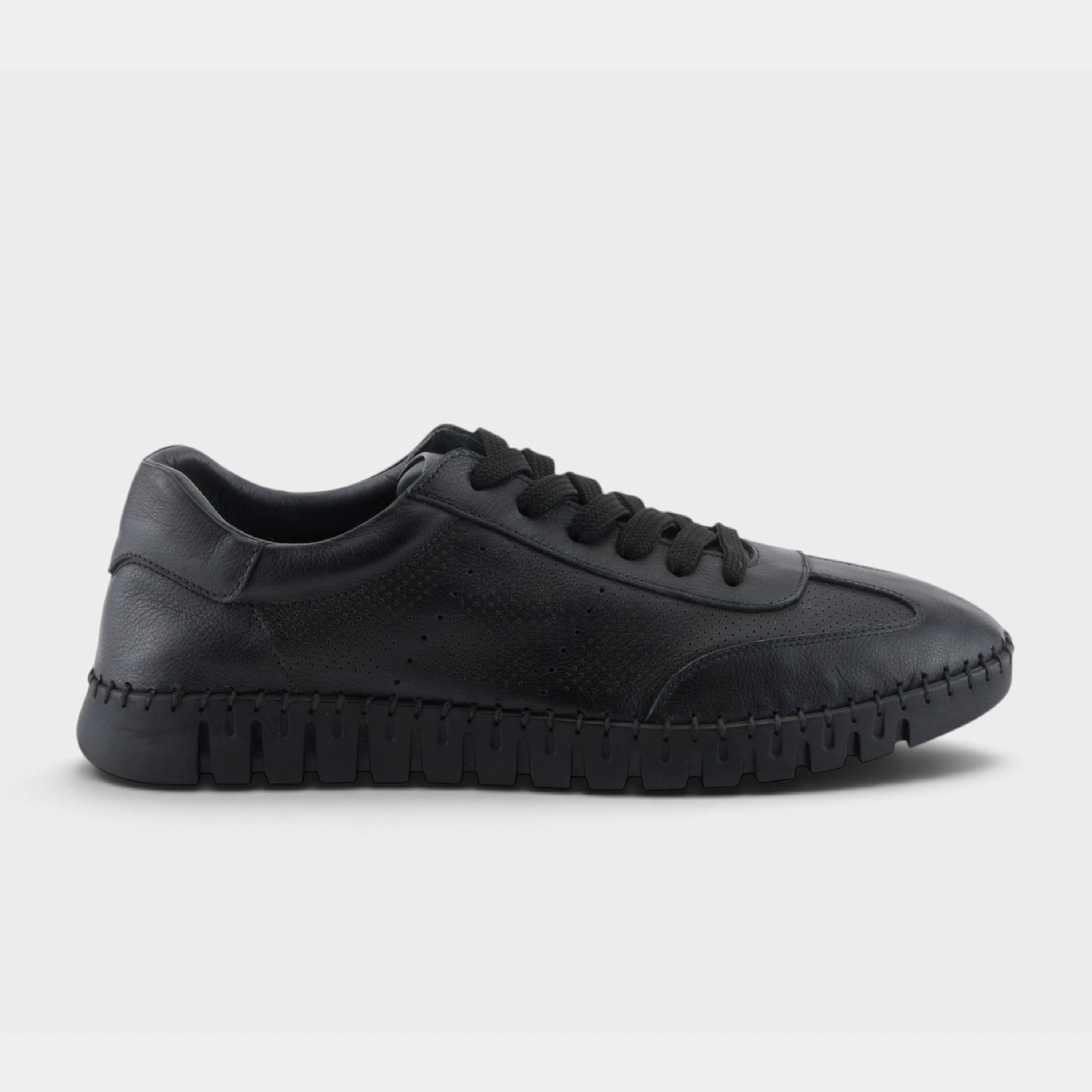 Spring Step Men Armado Black Sneaker