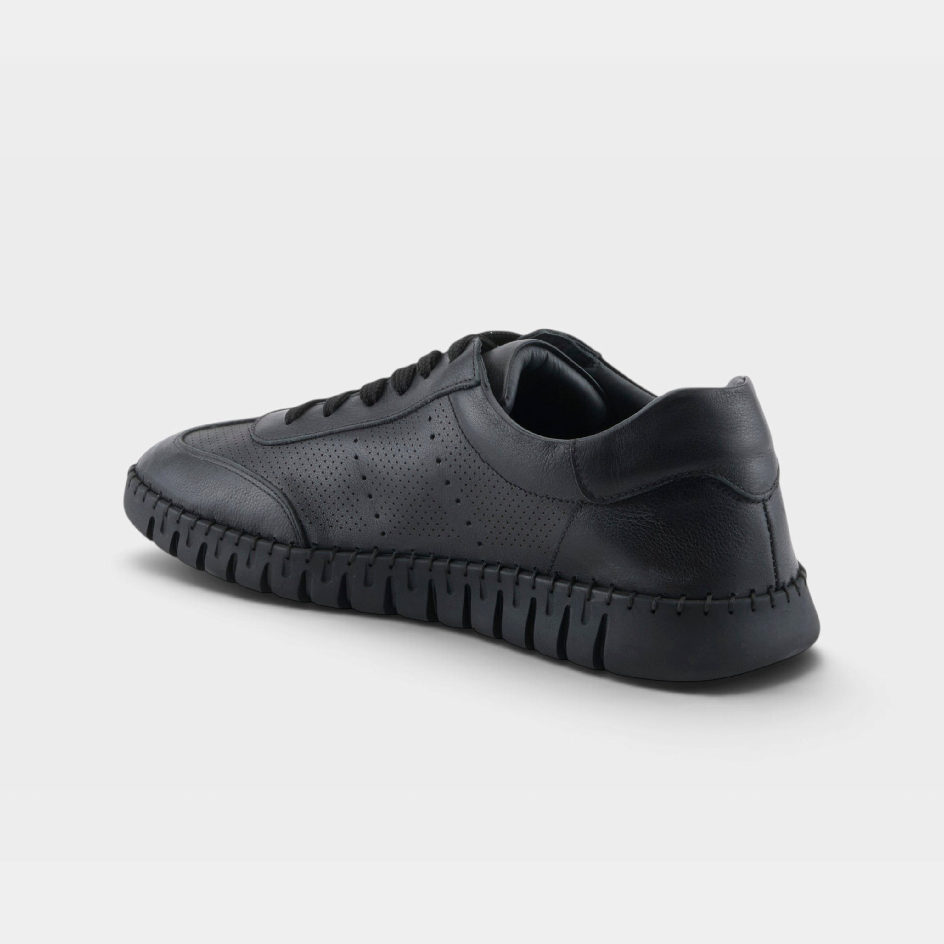 Spring Step Men Armado Black Sneaker