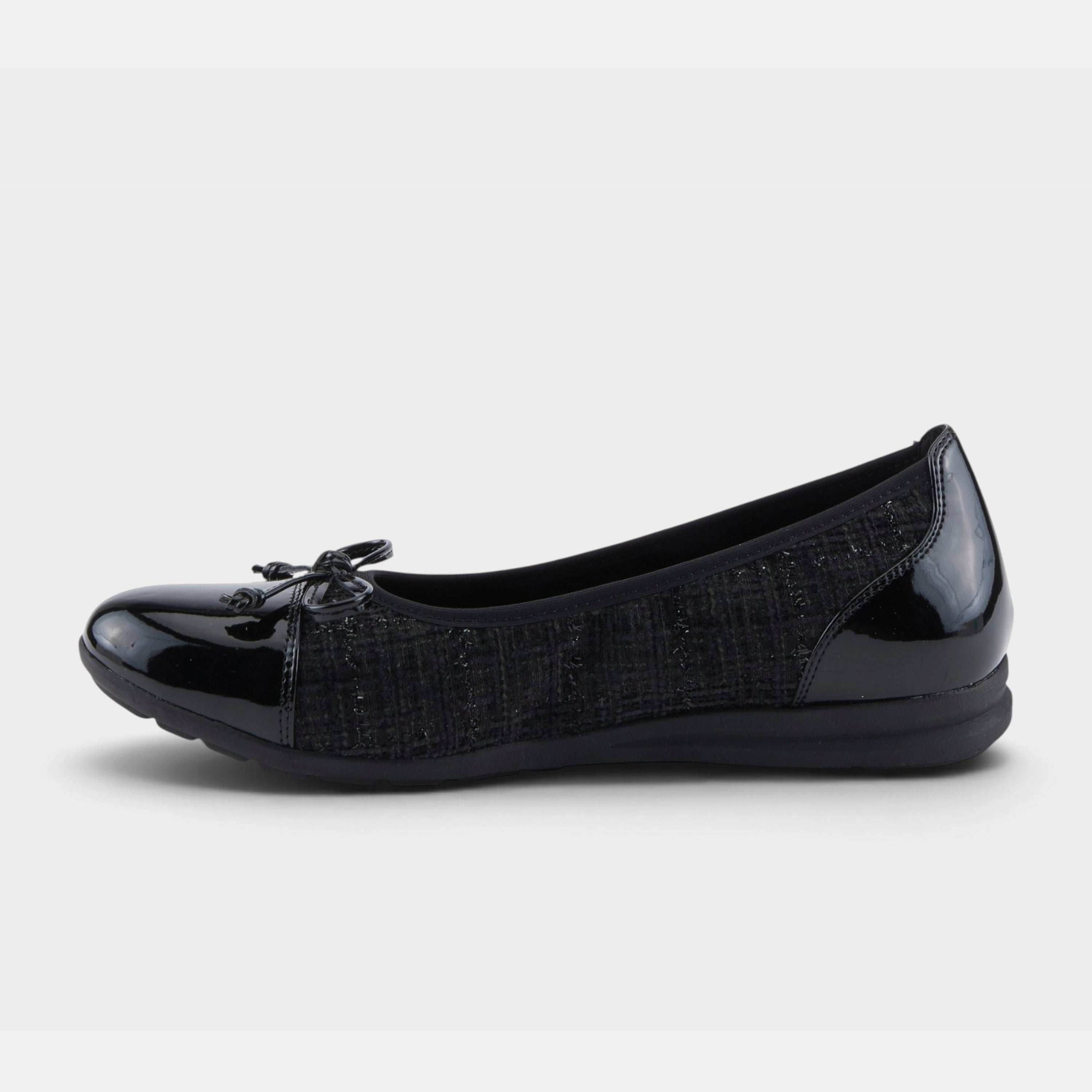 Patrizia Ashlin Black Shoe