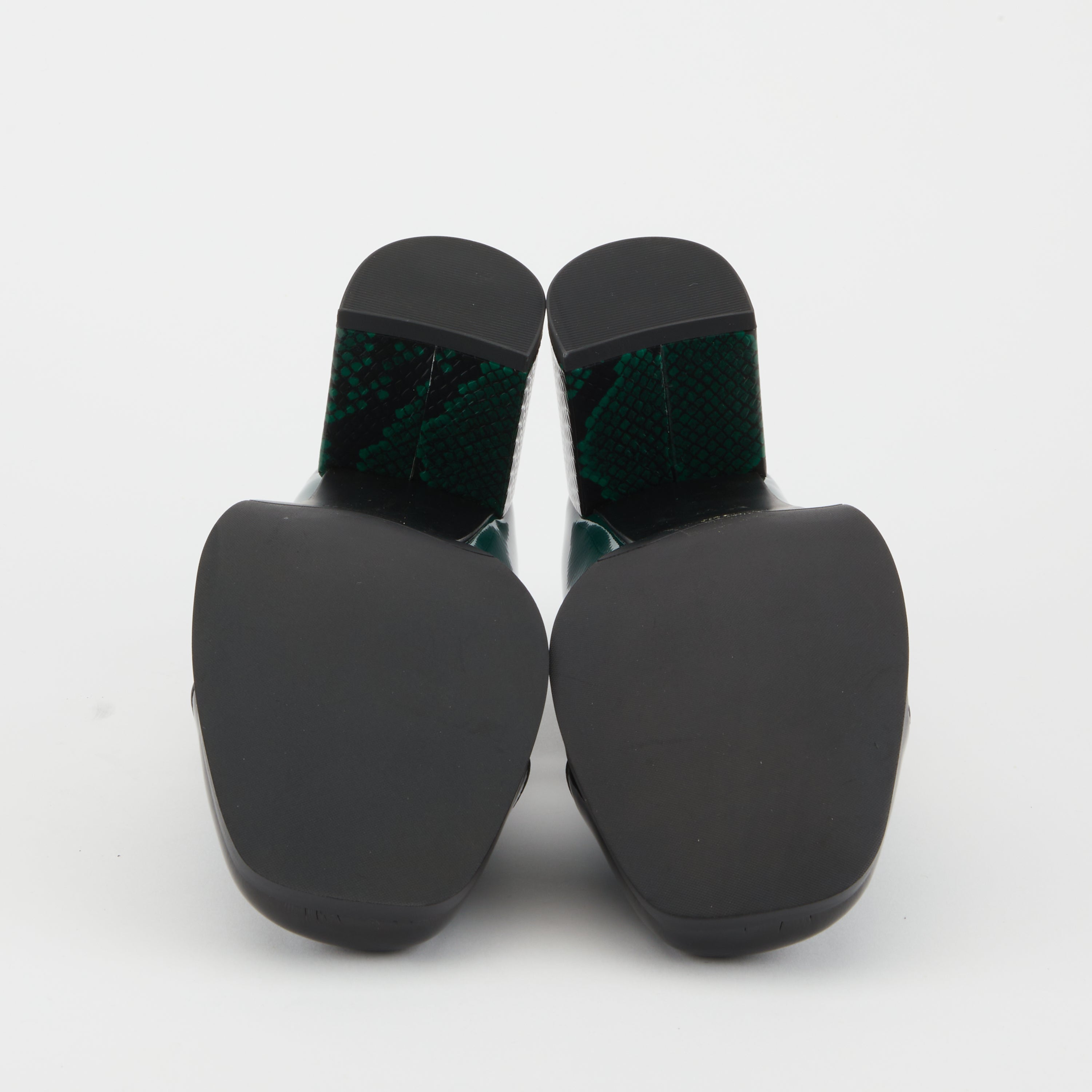 GREEN MULTI PATENT