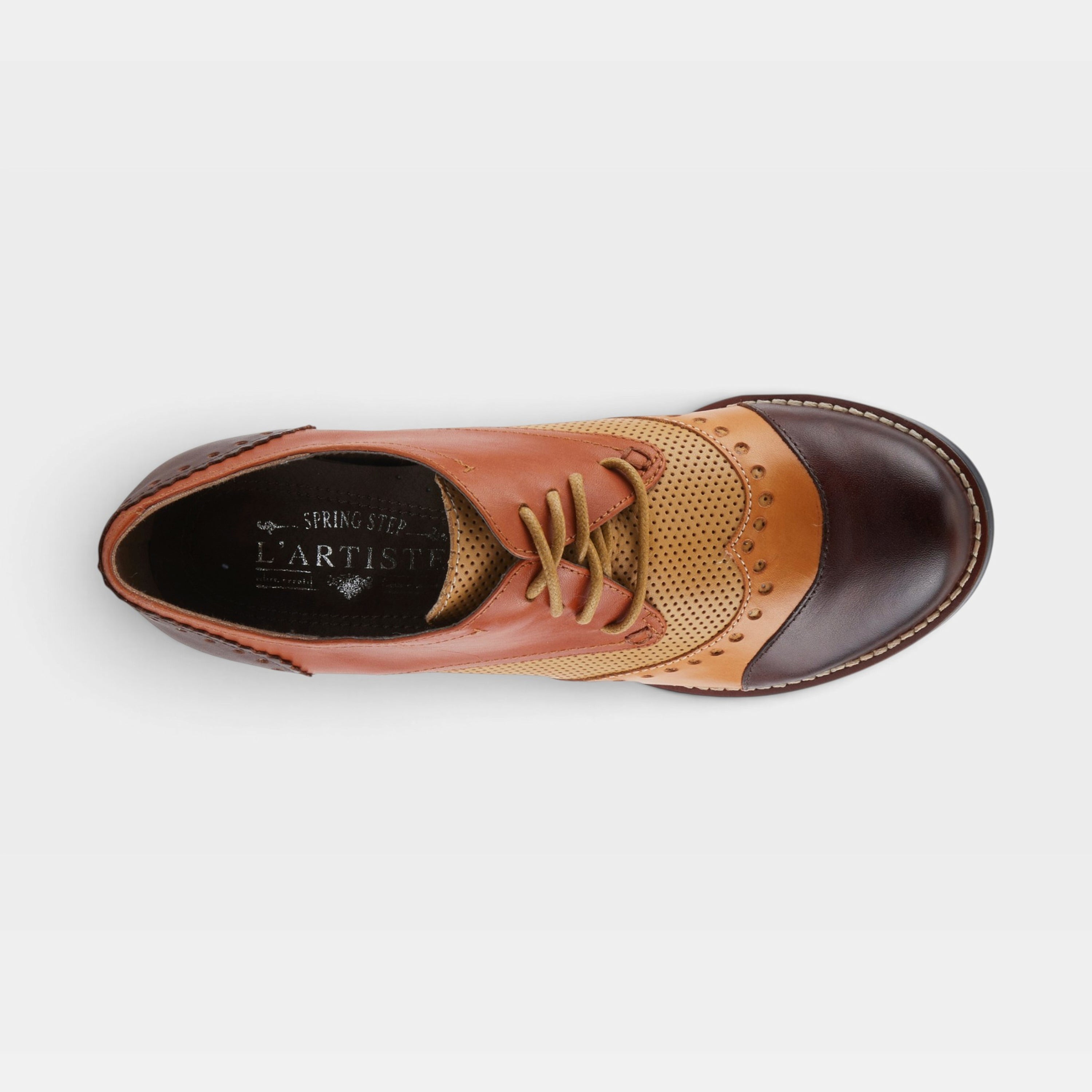 L'Artiste Bardot pumps in Brown, top view