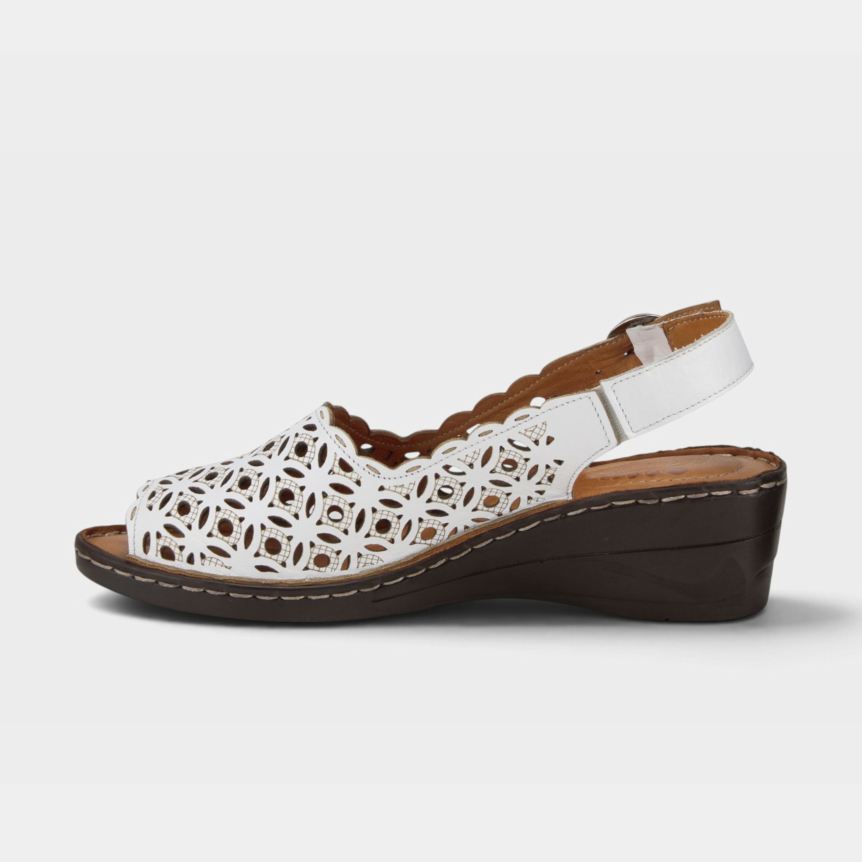 Spring Step Belizana White Sandal