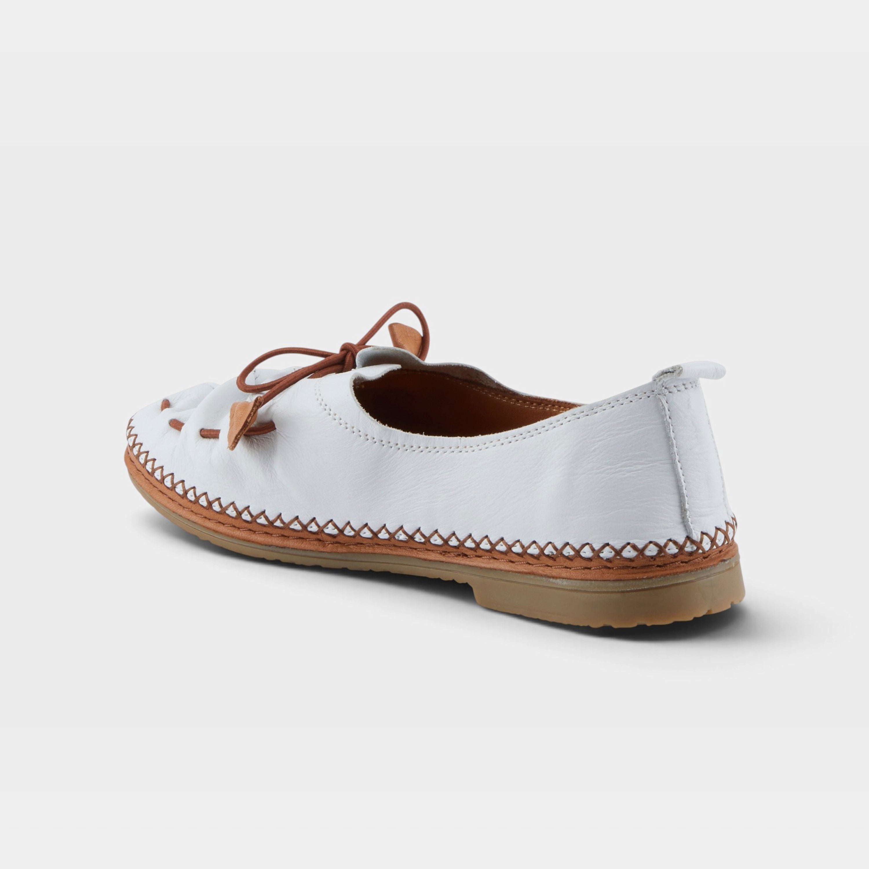 Spring Step Berna White Shoe