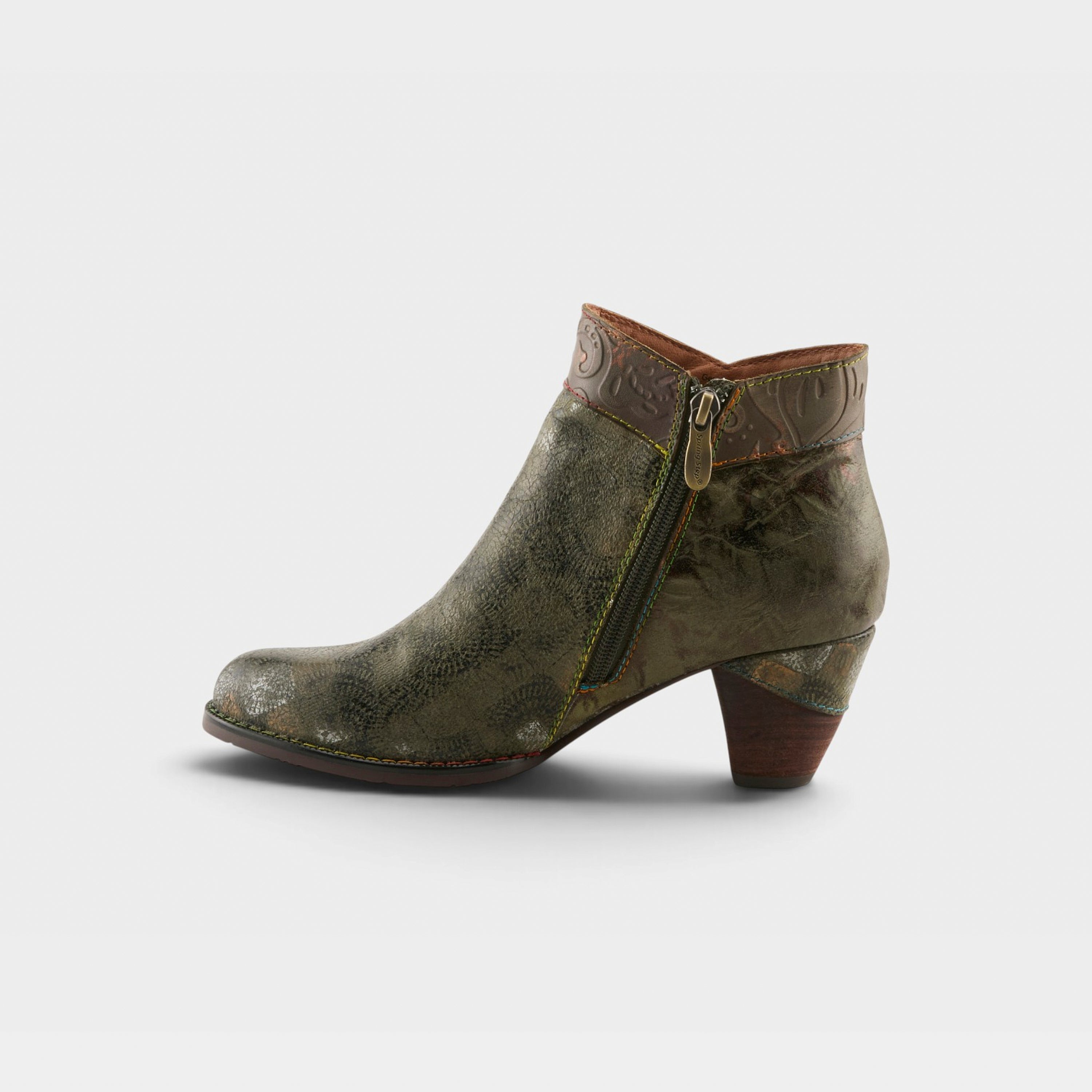 L'Artiste Bestlove boots in Olive Multi, side view