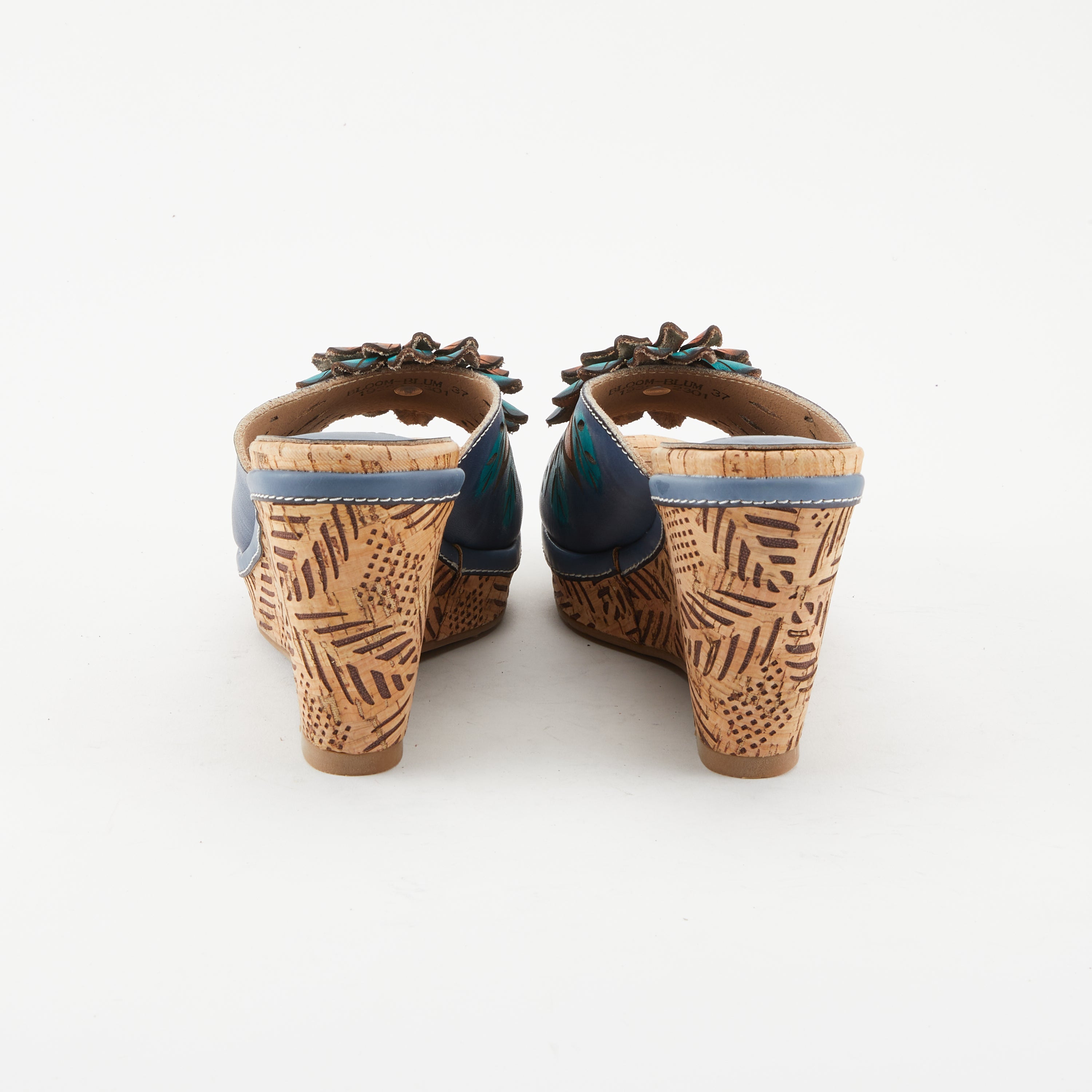 L'Artiste L'ARTISTE BLOOM SLIDE SANDALS sandal in blue multi with handcrafted leather design