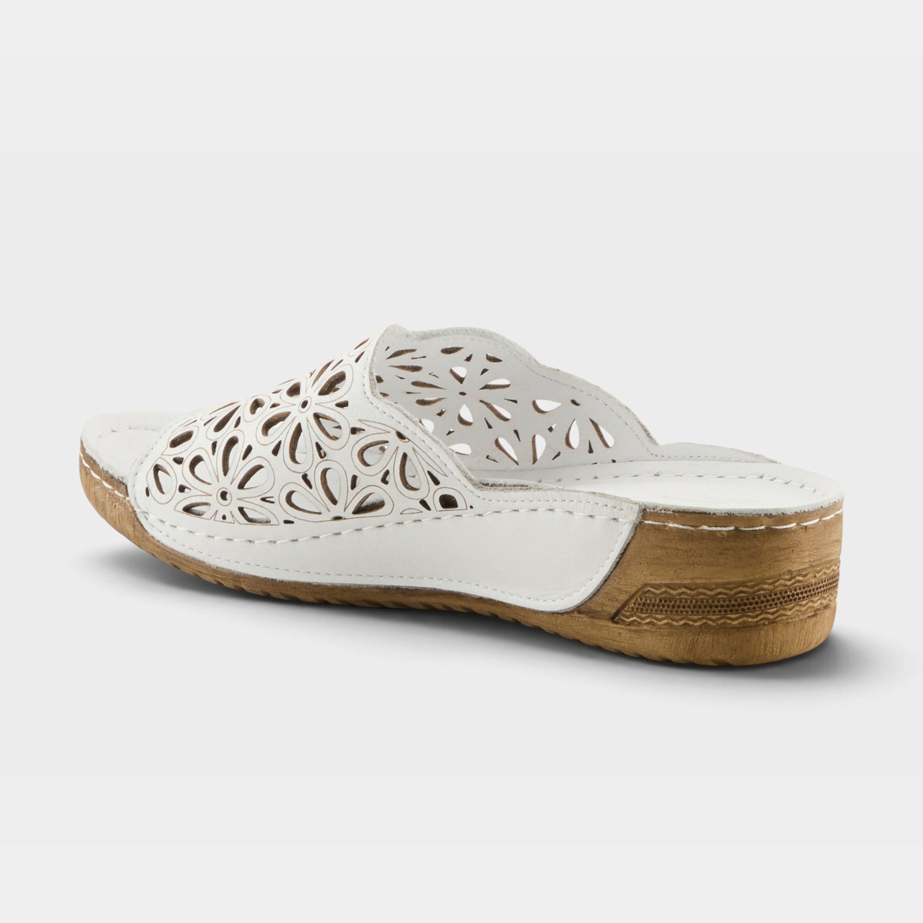 Spring Step Bloomella White Sandal