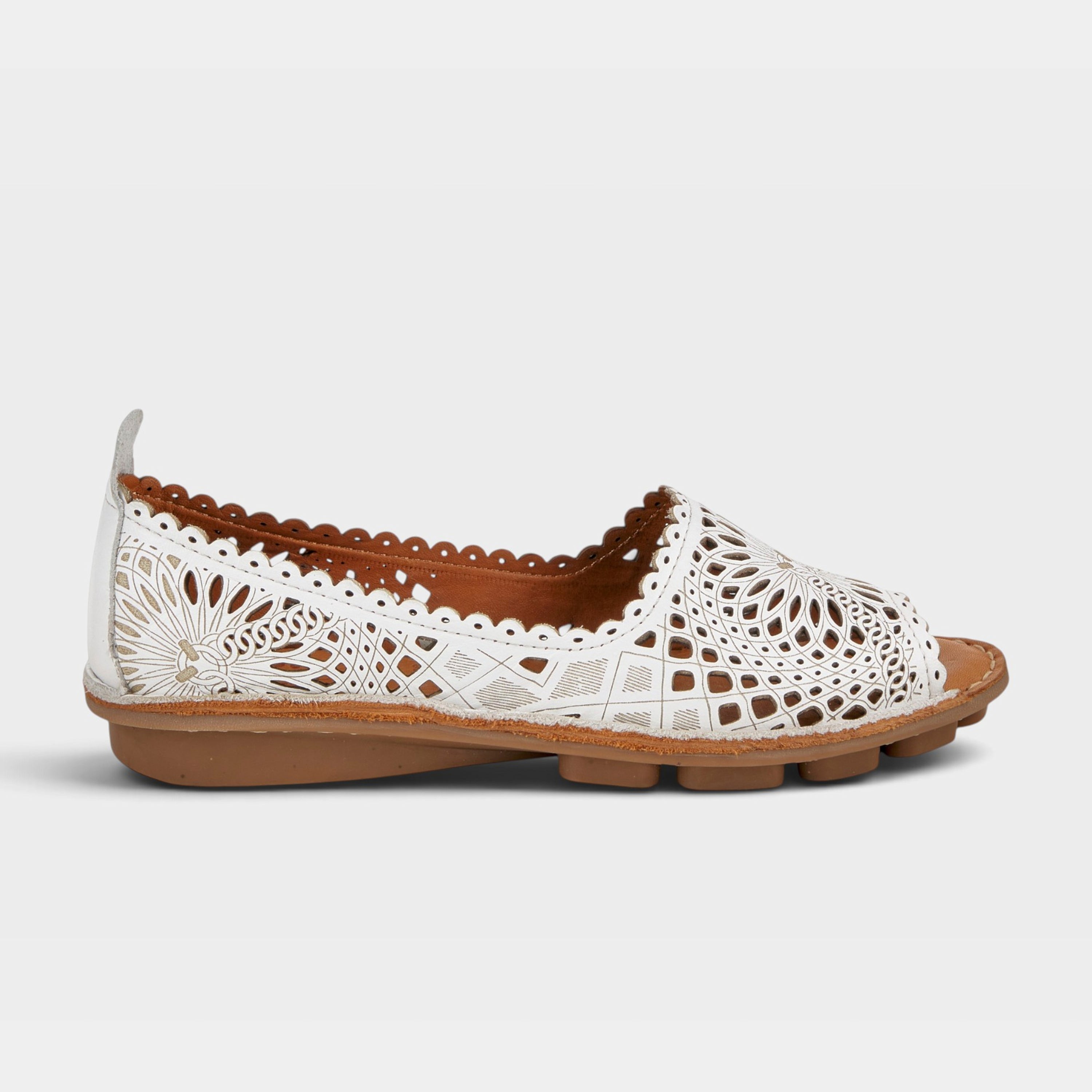 Spring Step Brandal White Slip-on Shoe