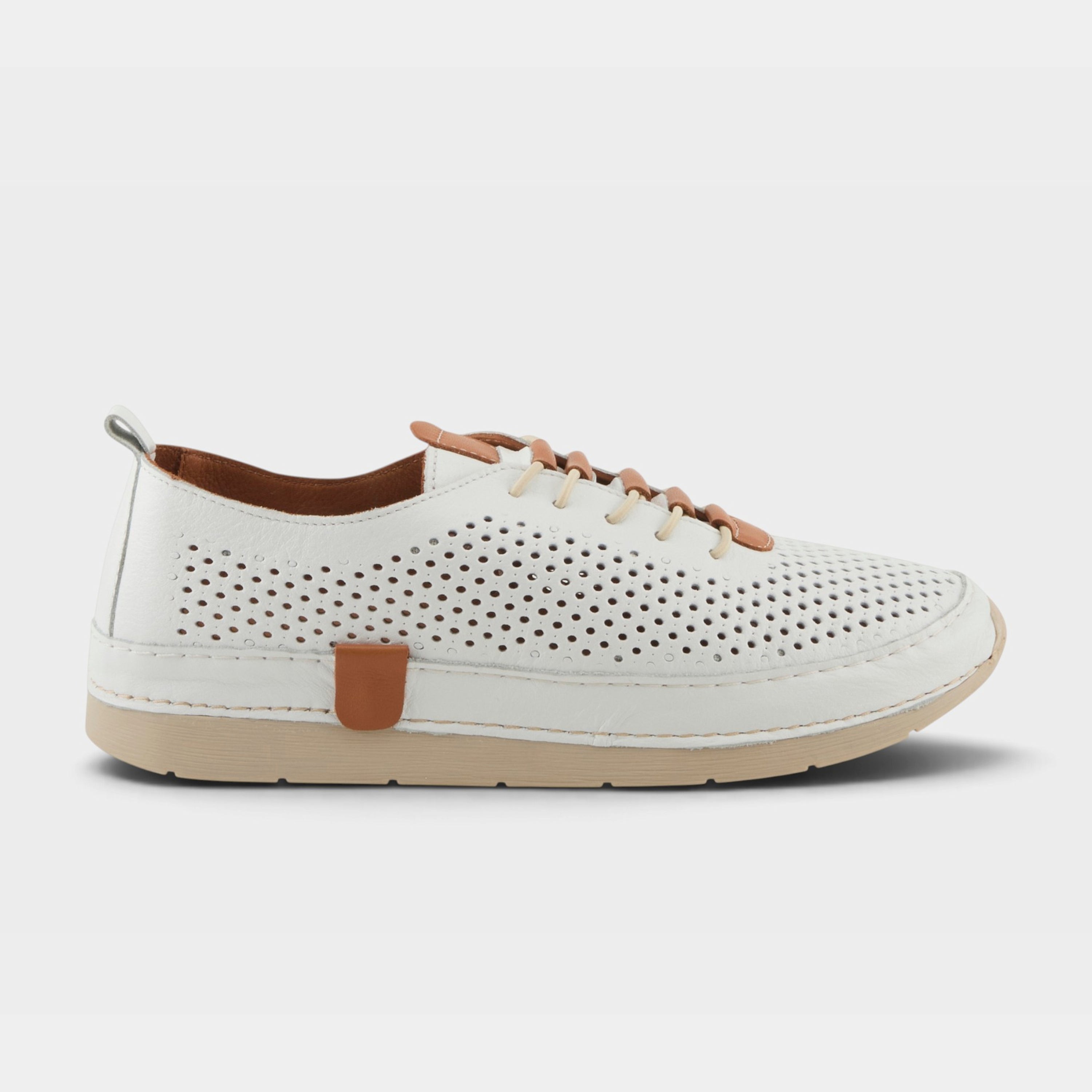 Spring Step Breen White Fashion Casual Sneaker