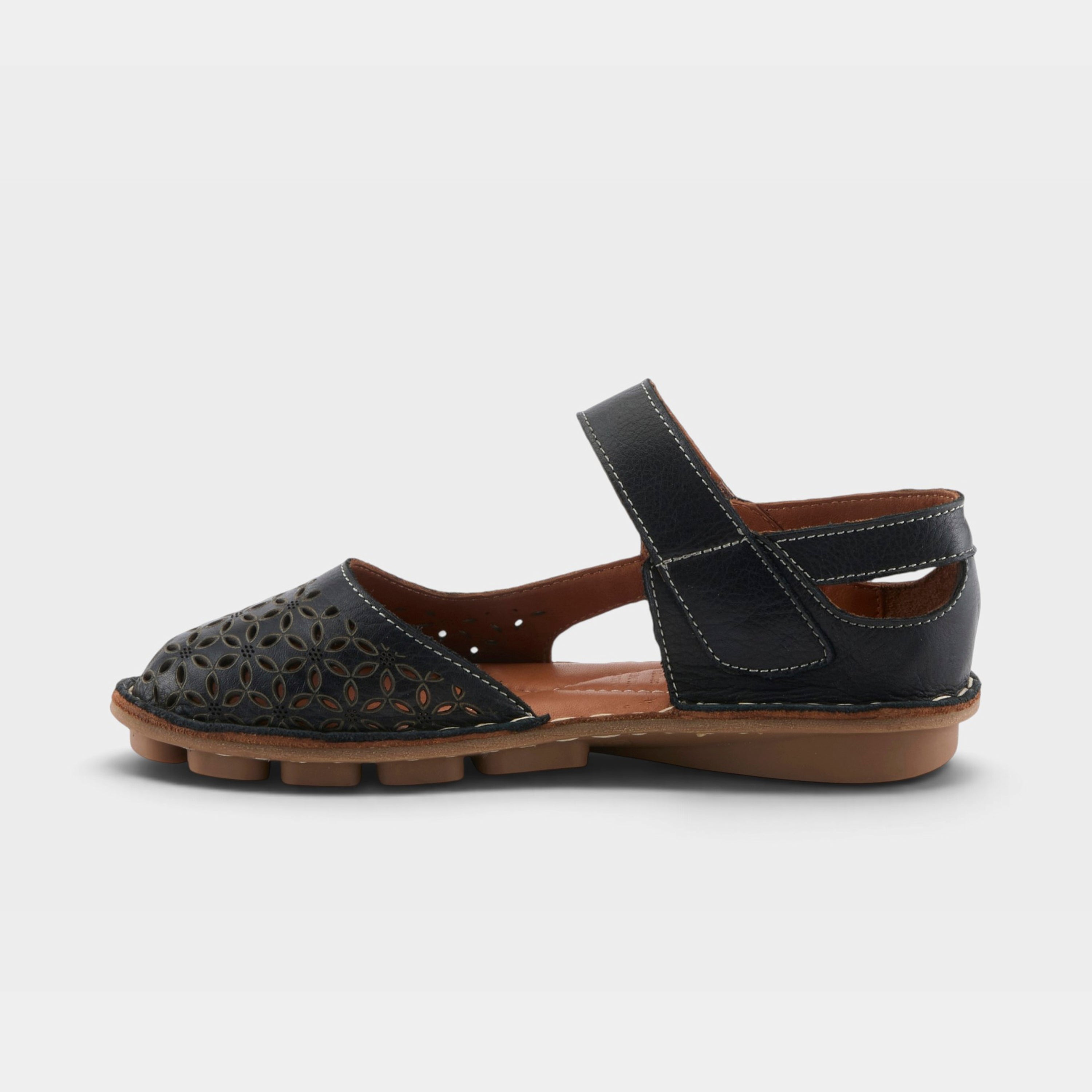 Spring Step Canoya Black Sandal