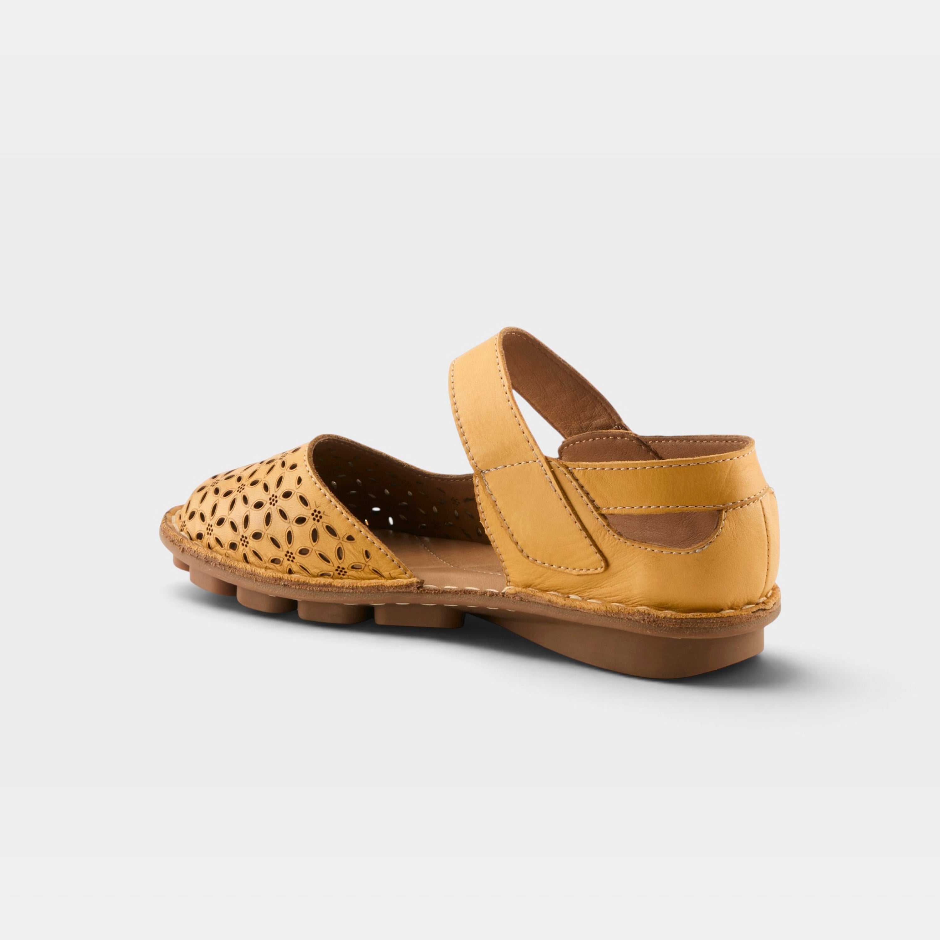Spring Step Canoya Mustard Sandal
