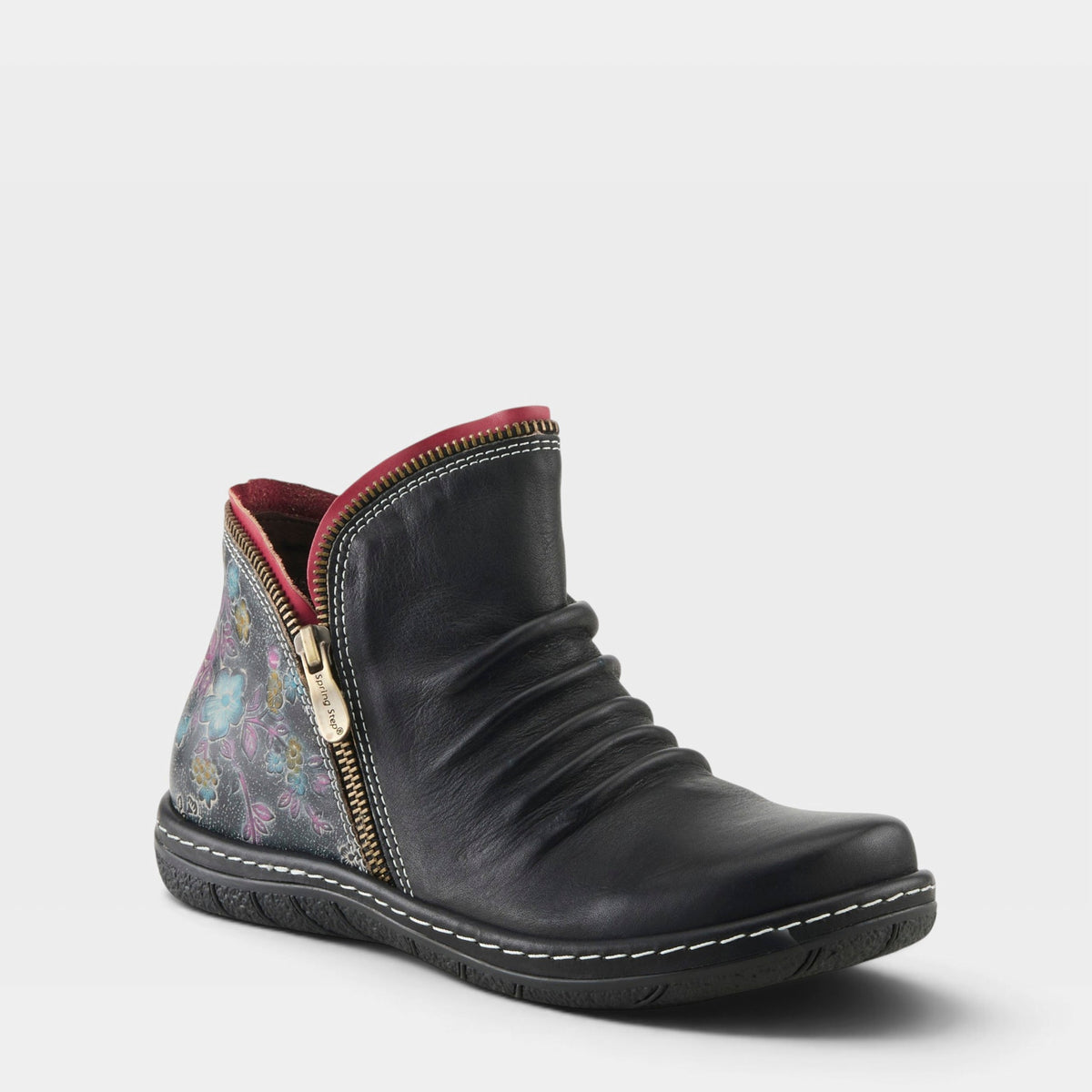 L'Artiste CHESAPEAKE BOOTS in BLACK, front view