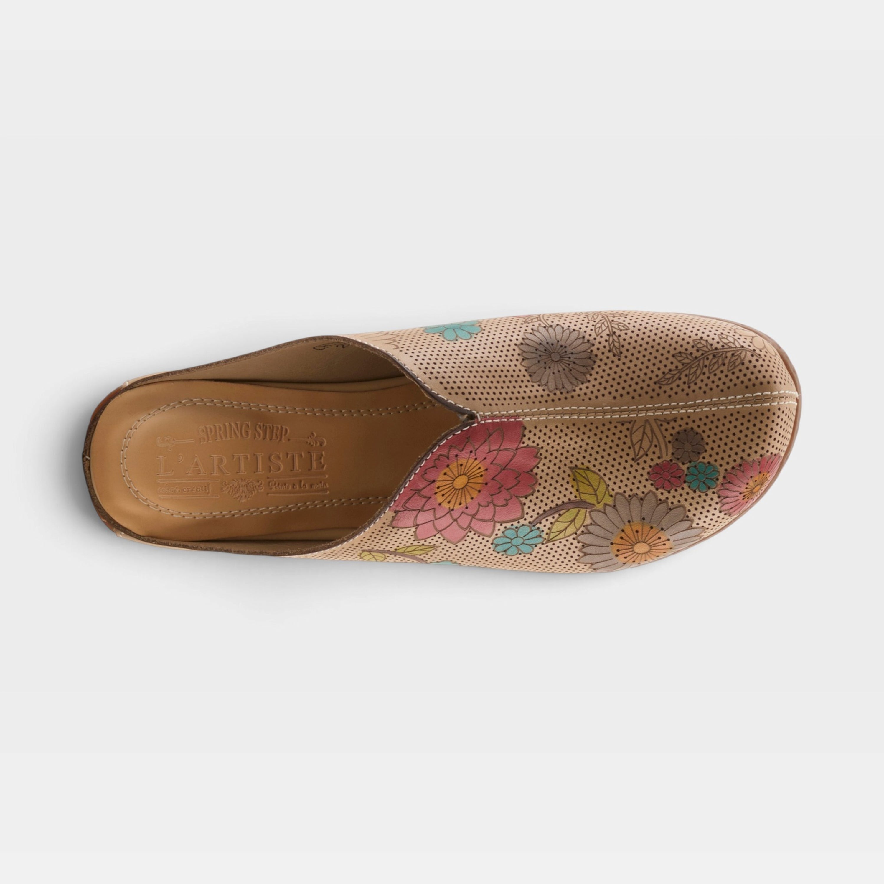 L'Artiste Chienti clogs in Beige Multi, top view