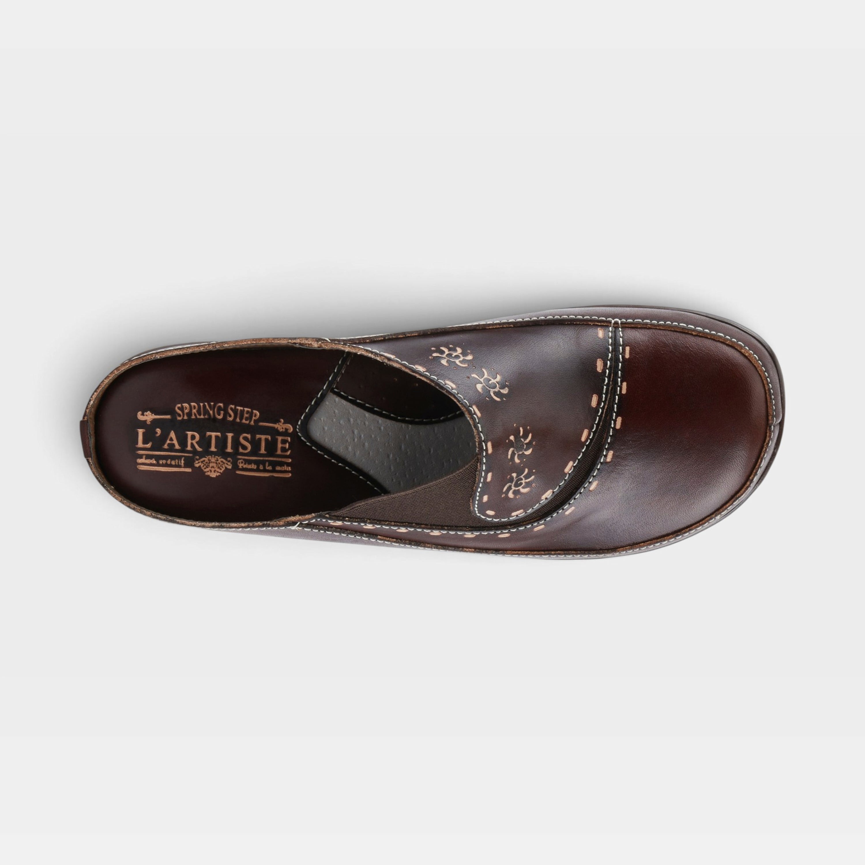 L'Artiste Chino clogs in Brown, top view