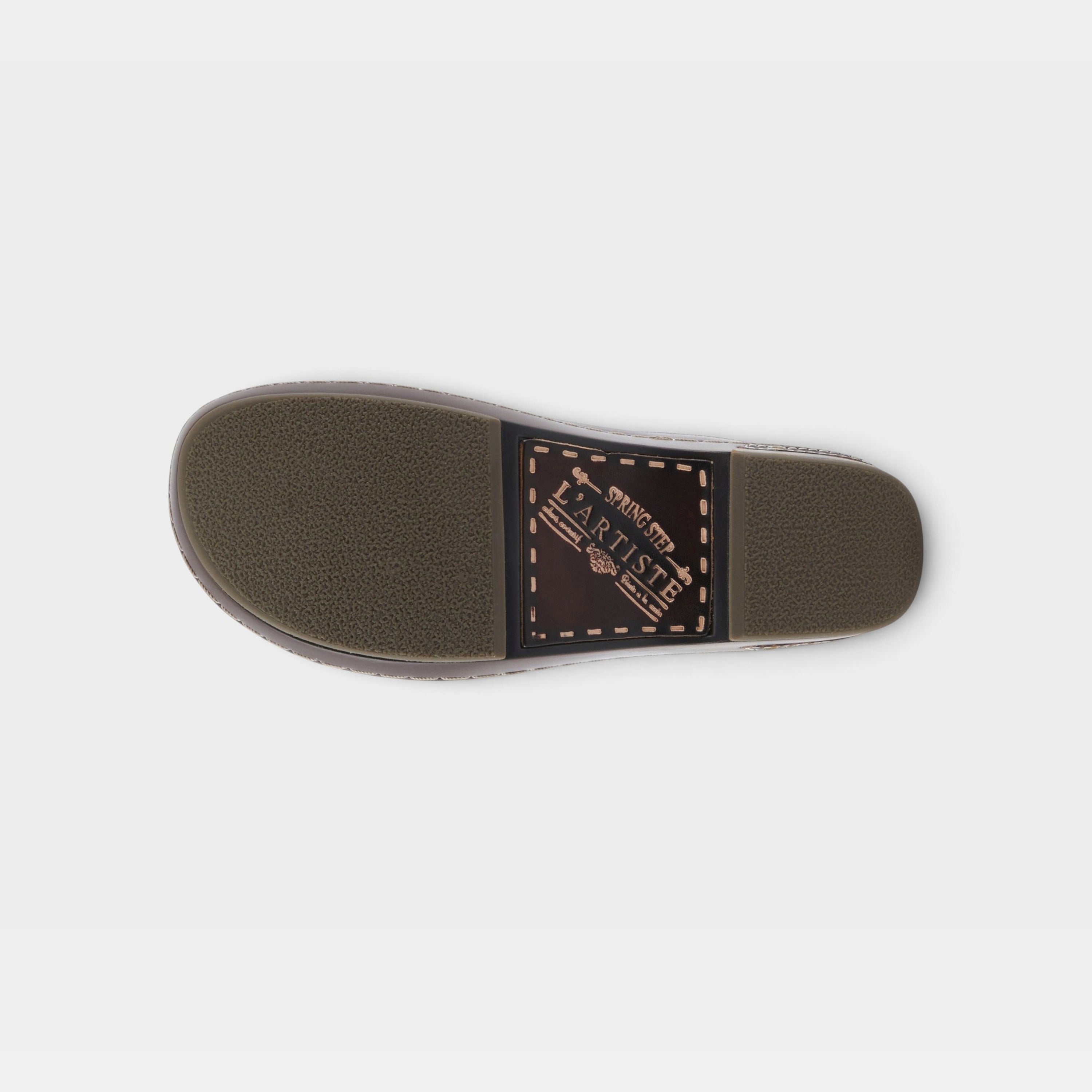 L'Artiste Chino clogs in Brown, outsole view