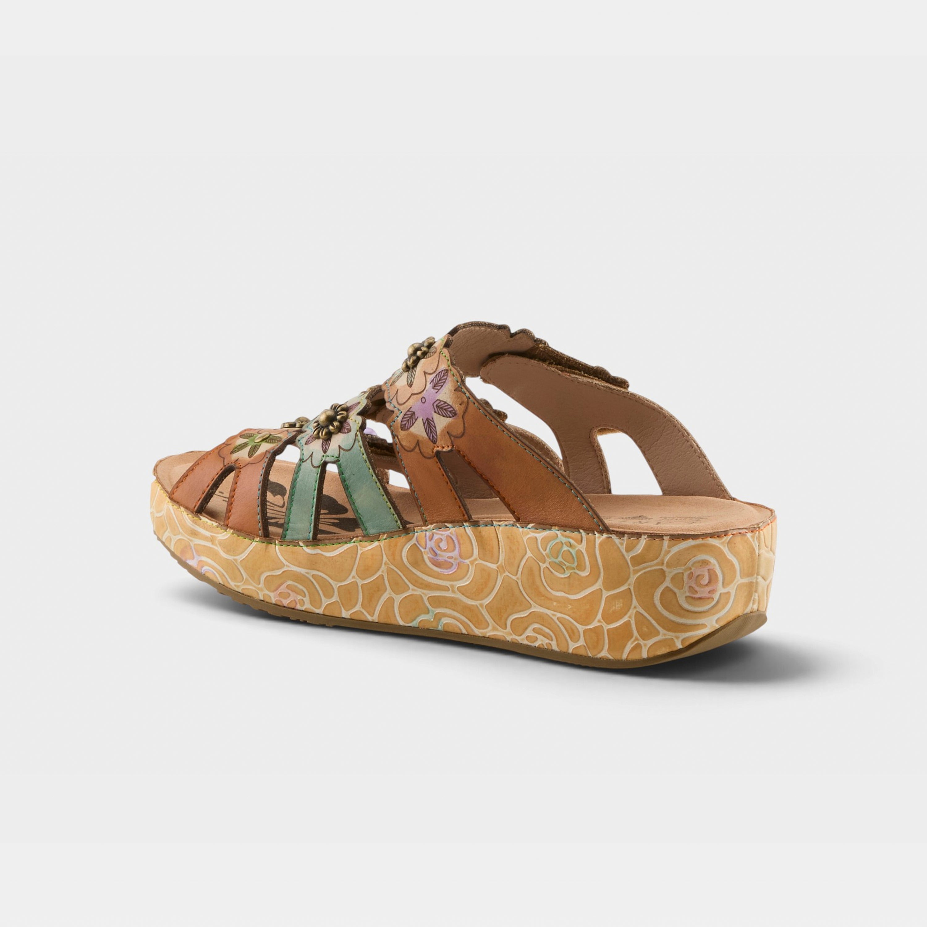 L'Artiste Cuddlecake sandals in Camel Multi, alternate angle view