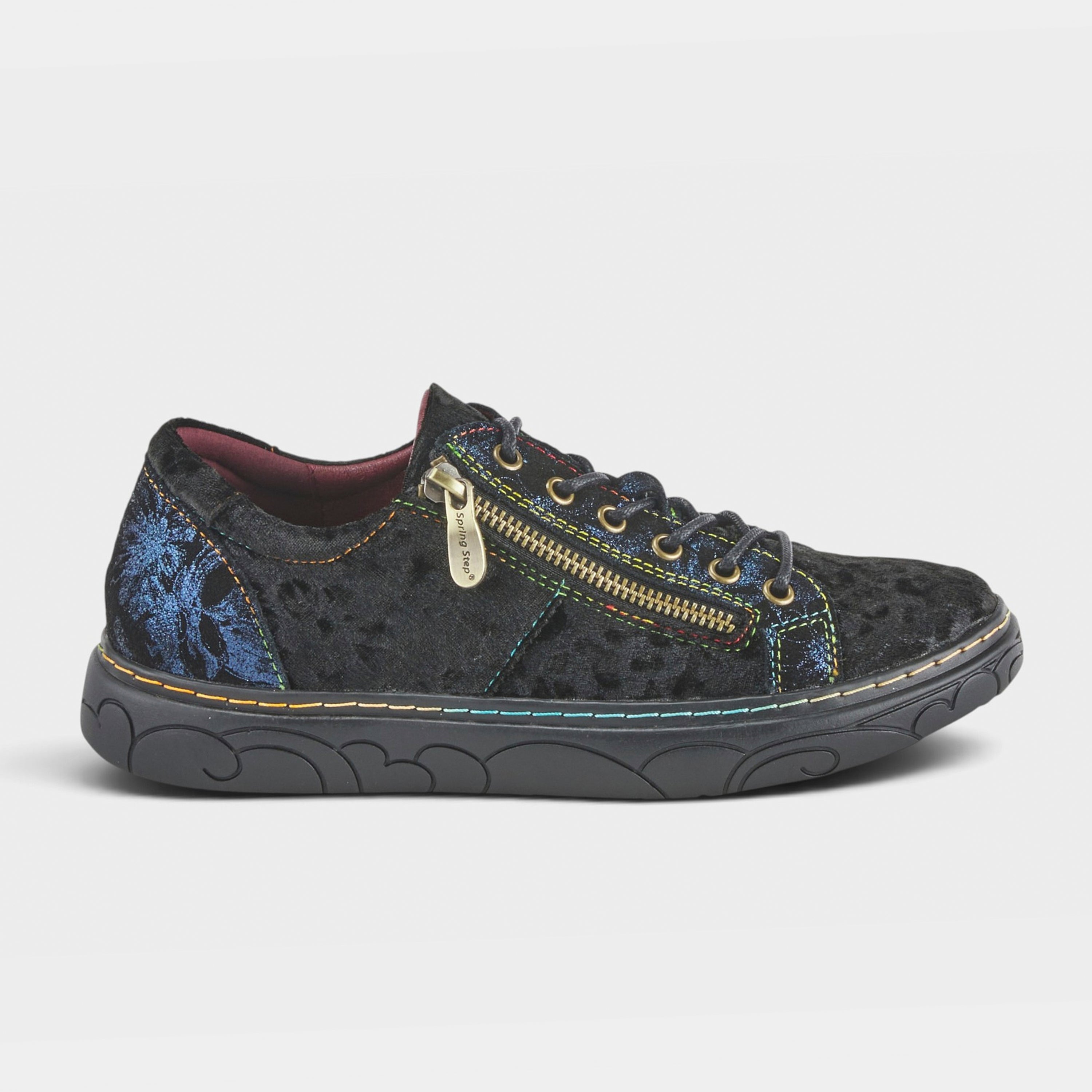 L'Artiste Danli-Cheeta sneakers in Navy Multi, hero view