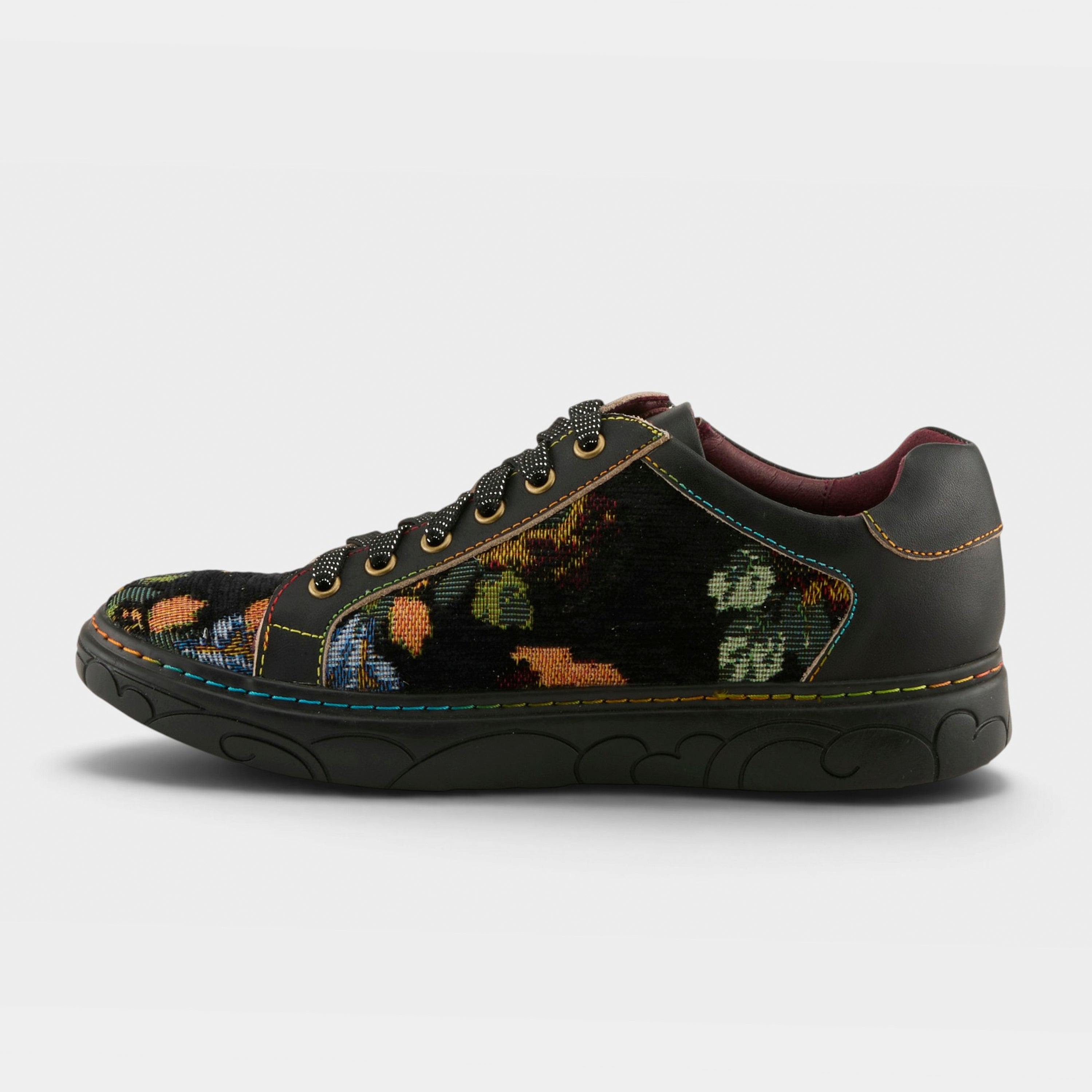 L'Artiste Danli-Fab sneakers in Black Multi, side view