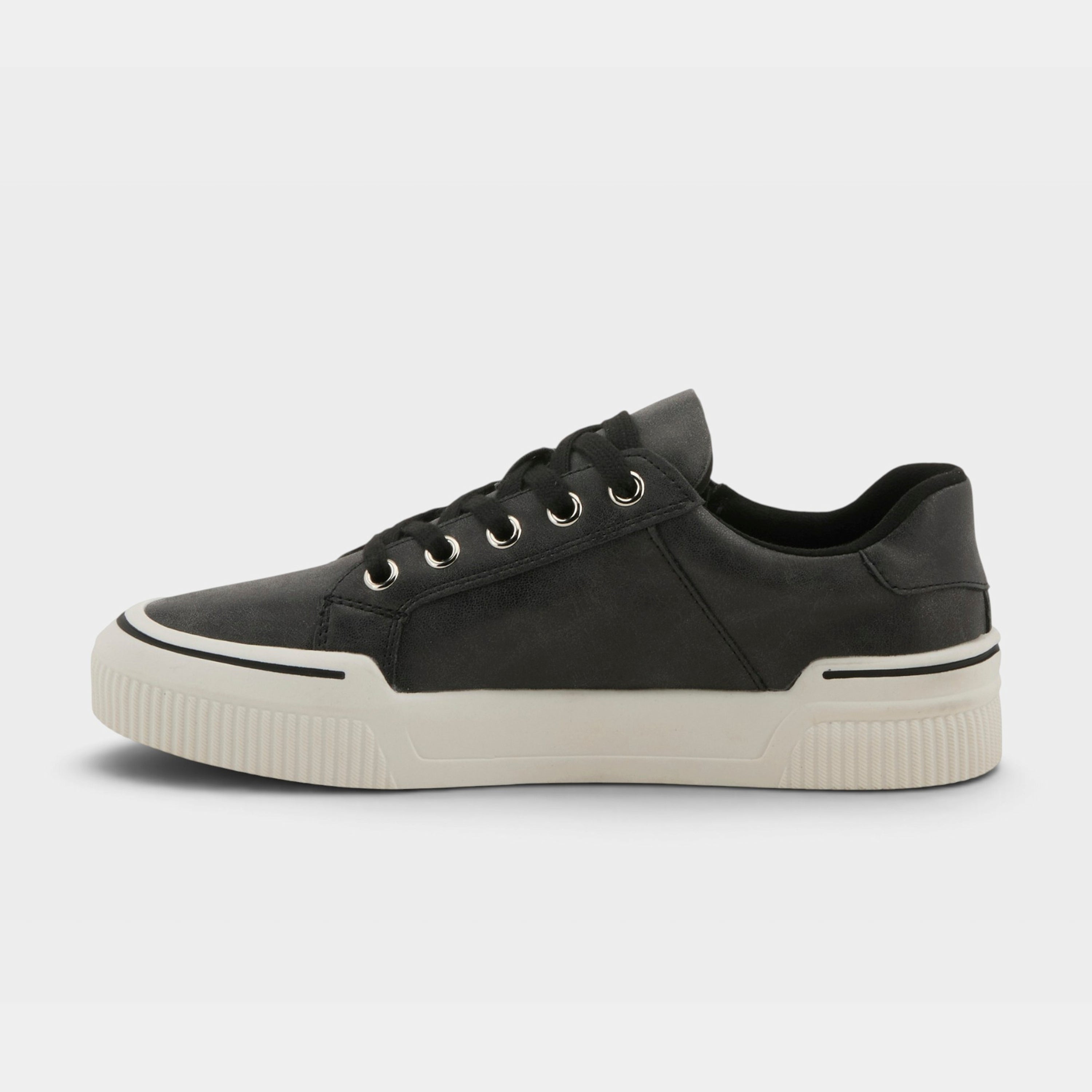 Patrizia Darah Black Sneaker