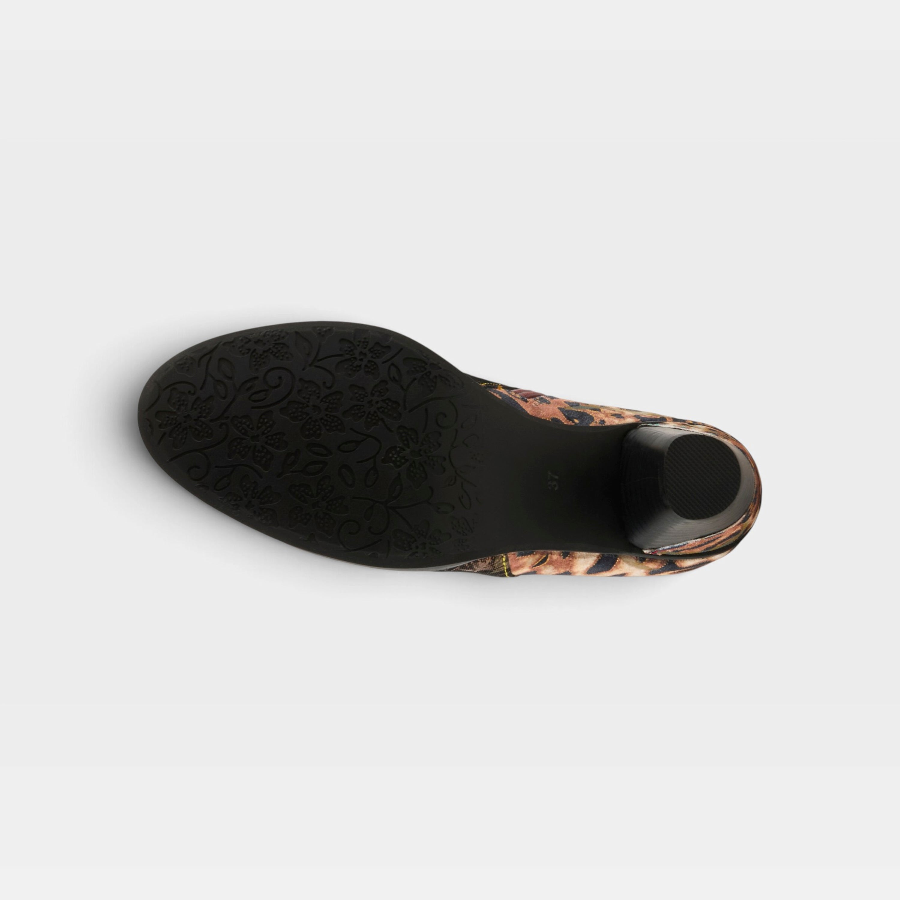 L'Artiste Dessalynn boots in Bronze Multi, outsole view