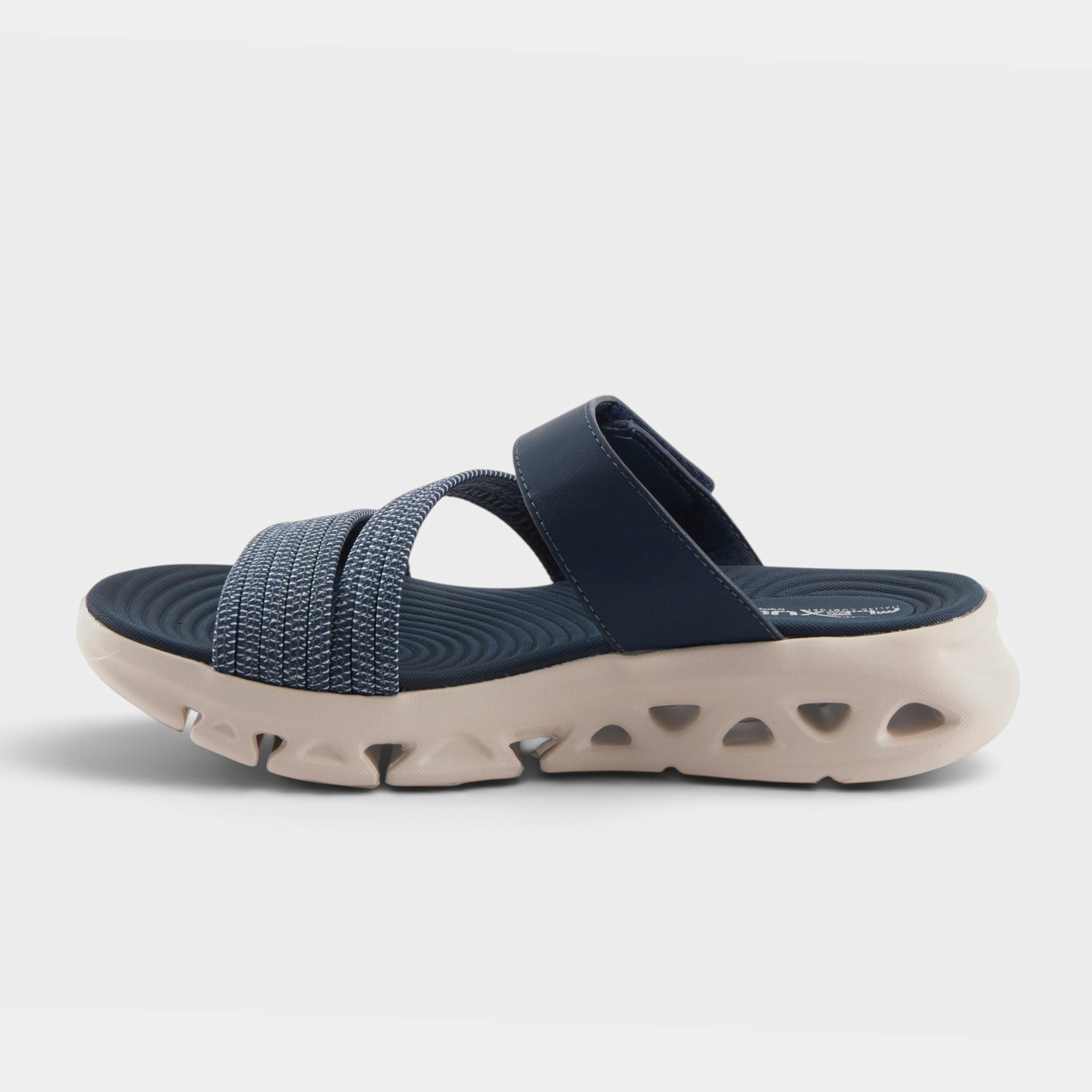 Flexus Galvanesa Navy Sandal
