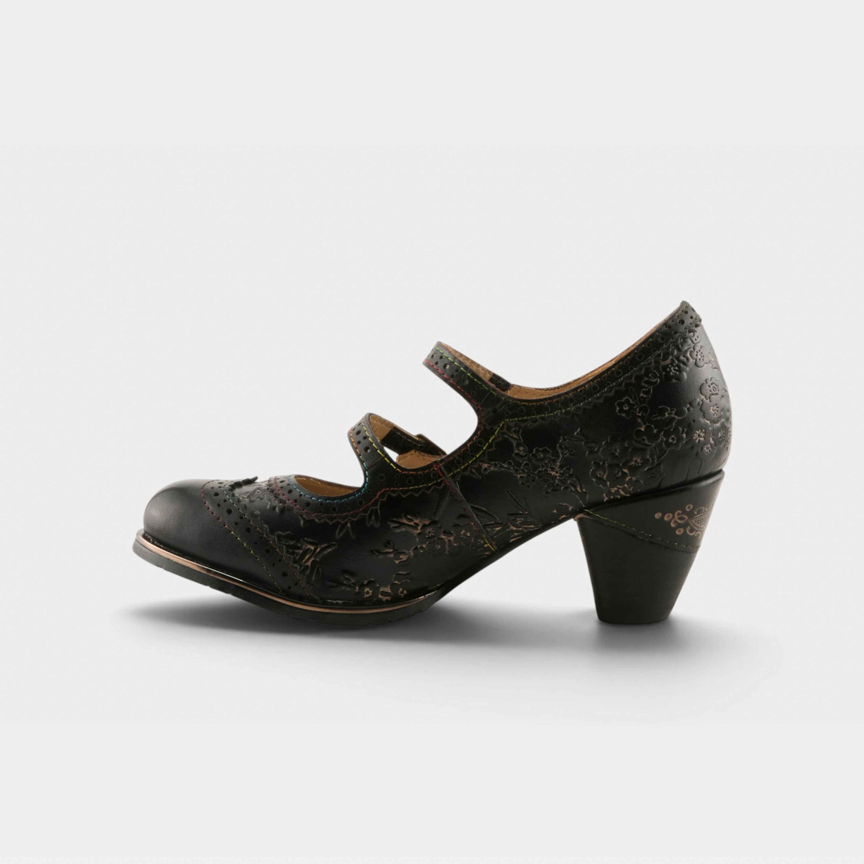 L'Artiste Gaviria shoes in Black, side view