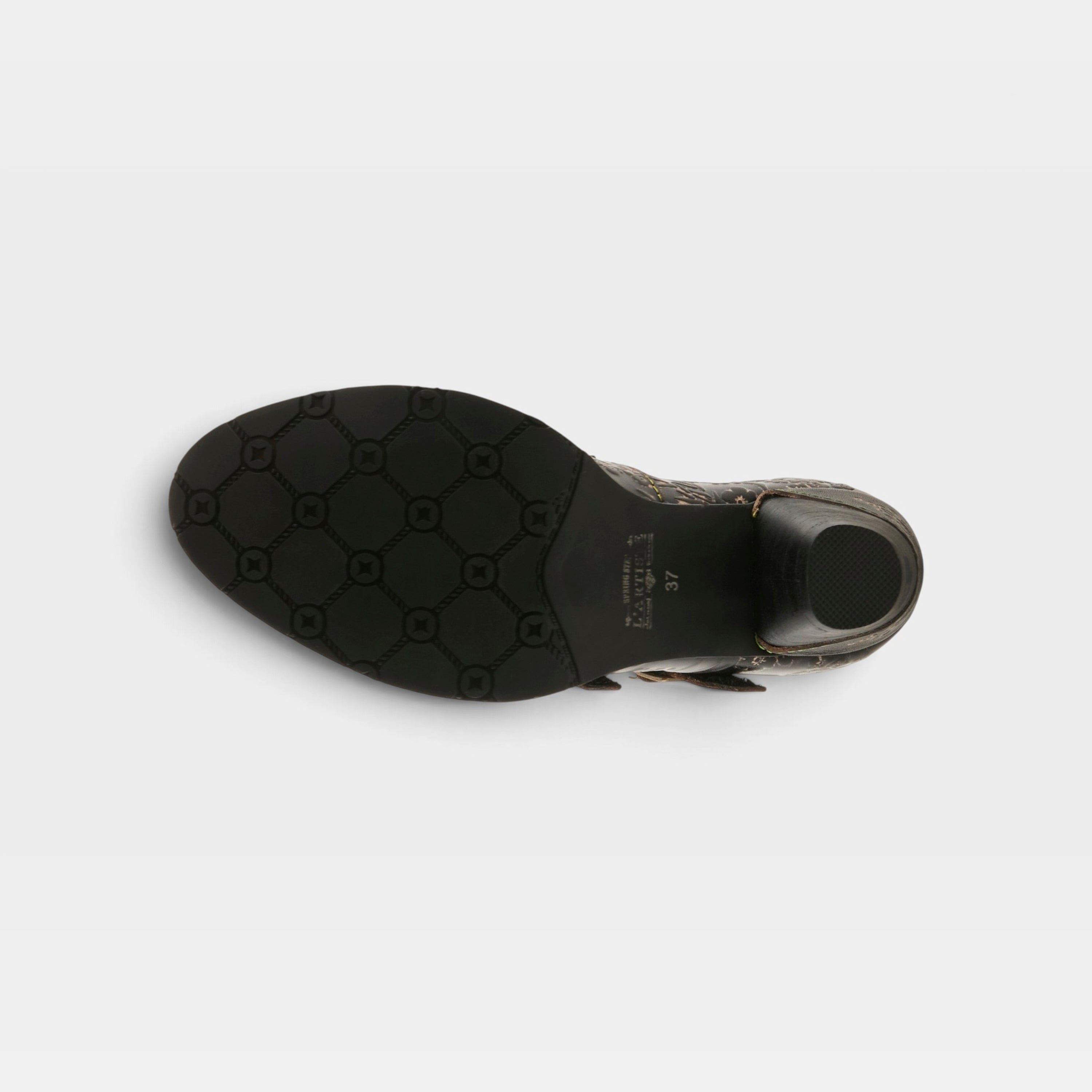 L'Artiste Gaviria shoes in Black, outsole view