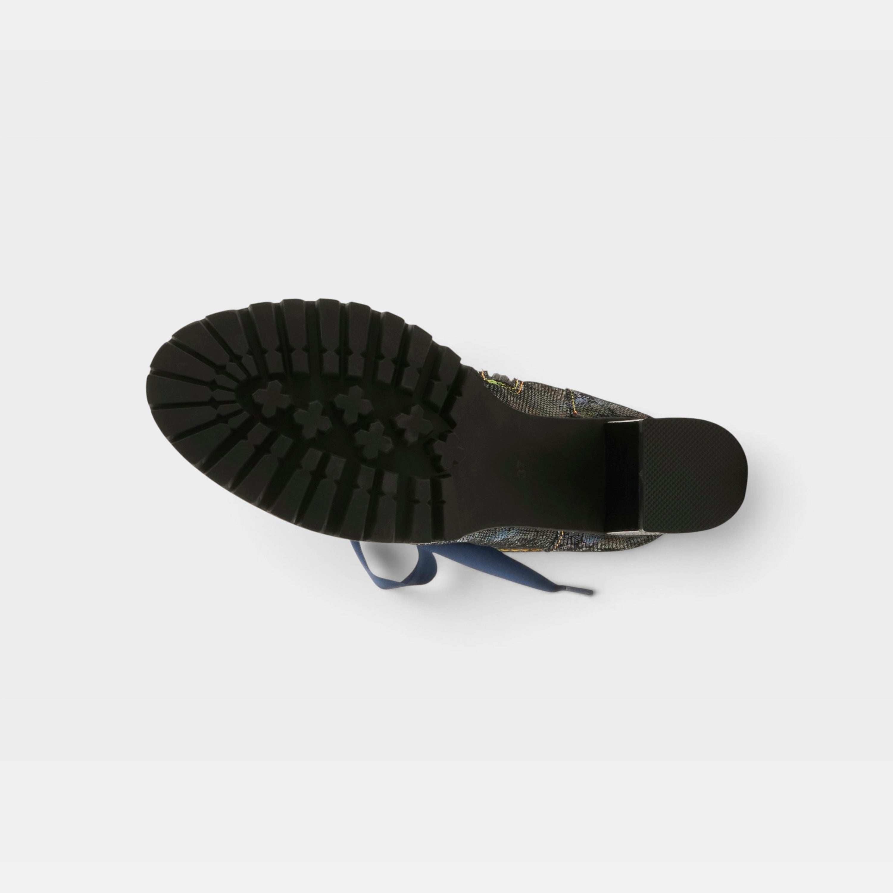 L'Artiste Girlygo booties in Navy Multi, outsole view