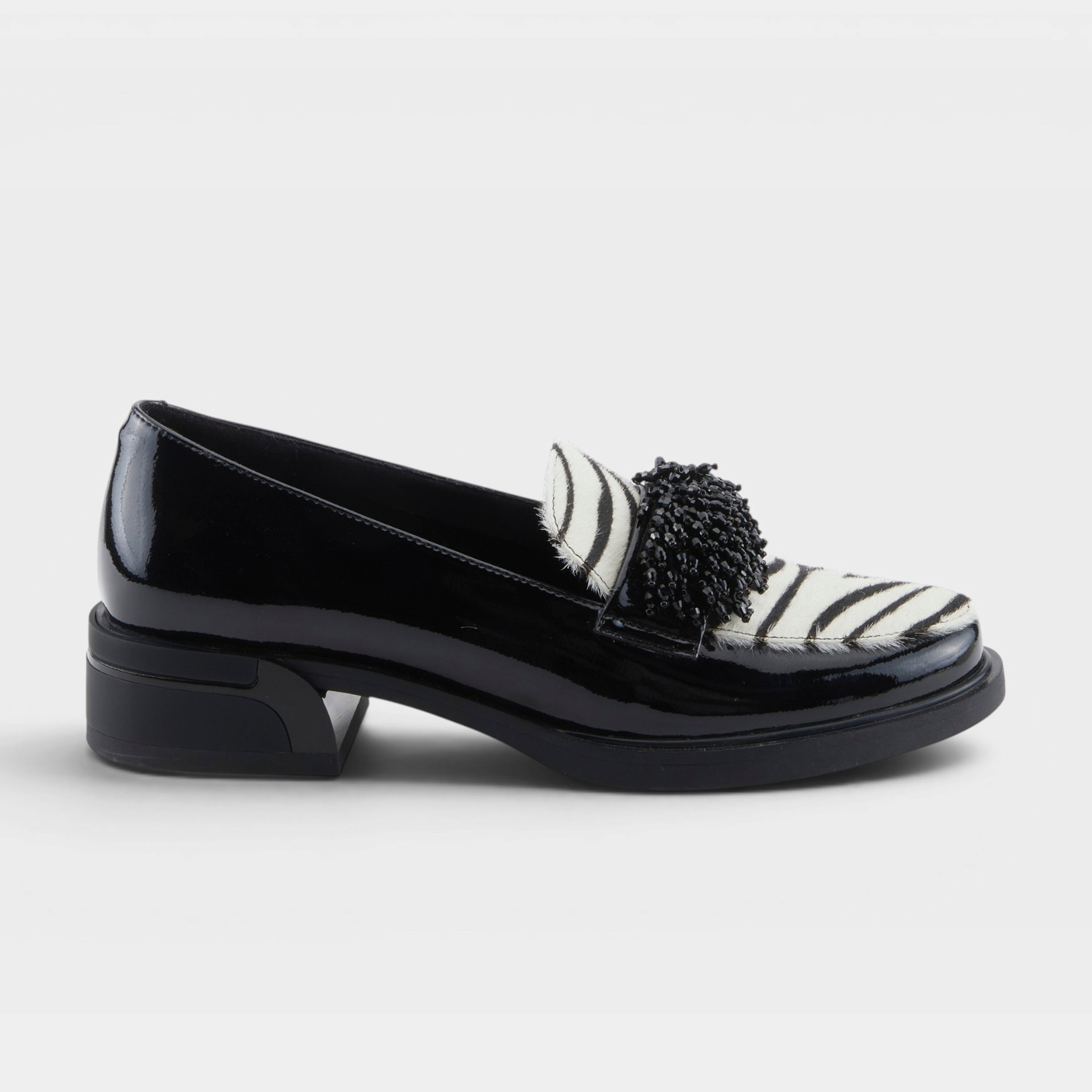 Azura Gogetter-Zeb Black Patent Multi Shoe