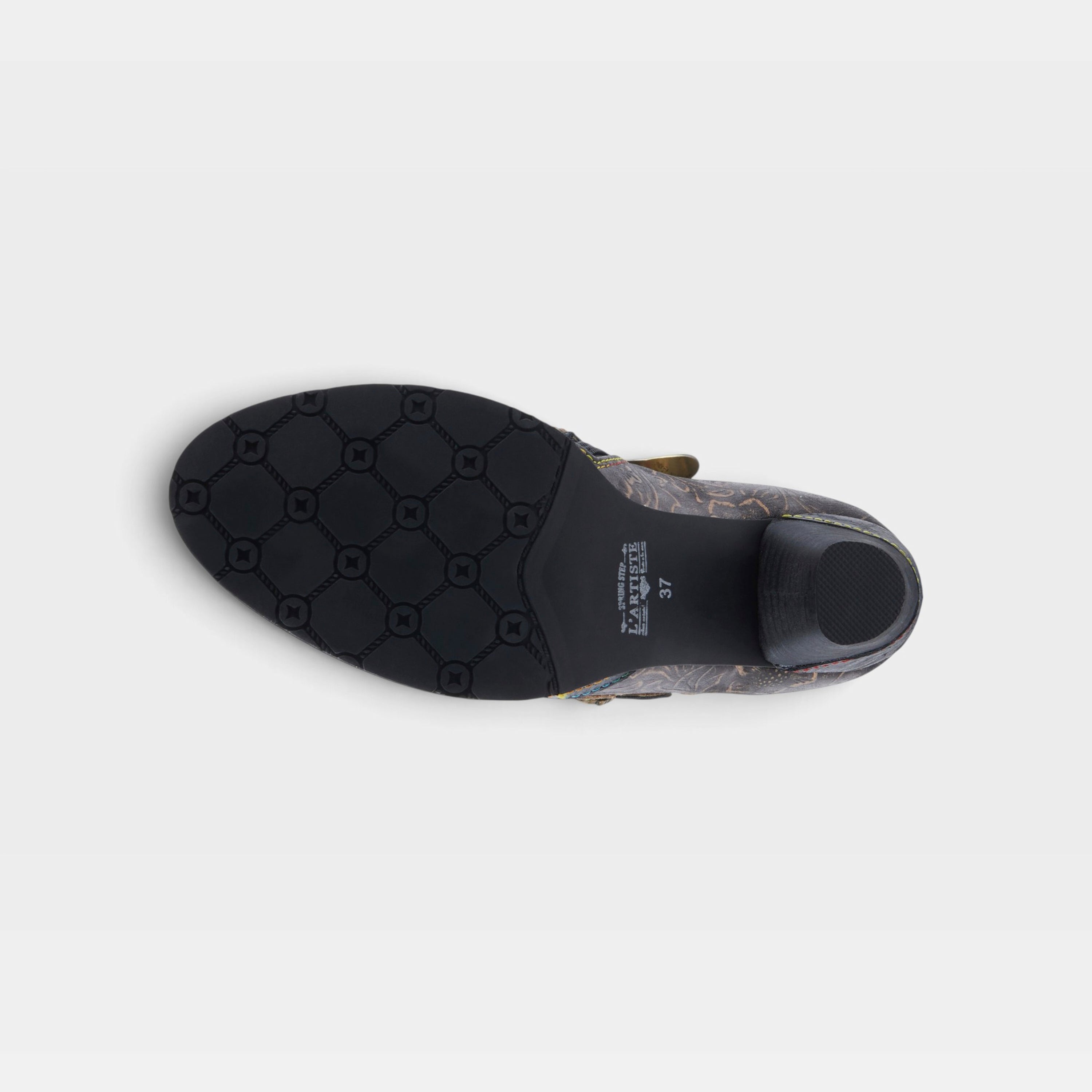 L'Artiste Graphic shoes in Black Metallic, outsole view