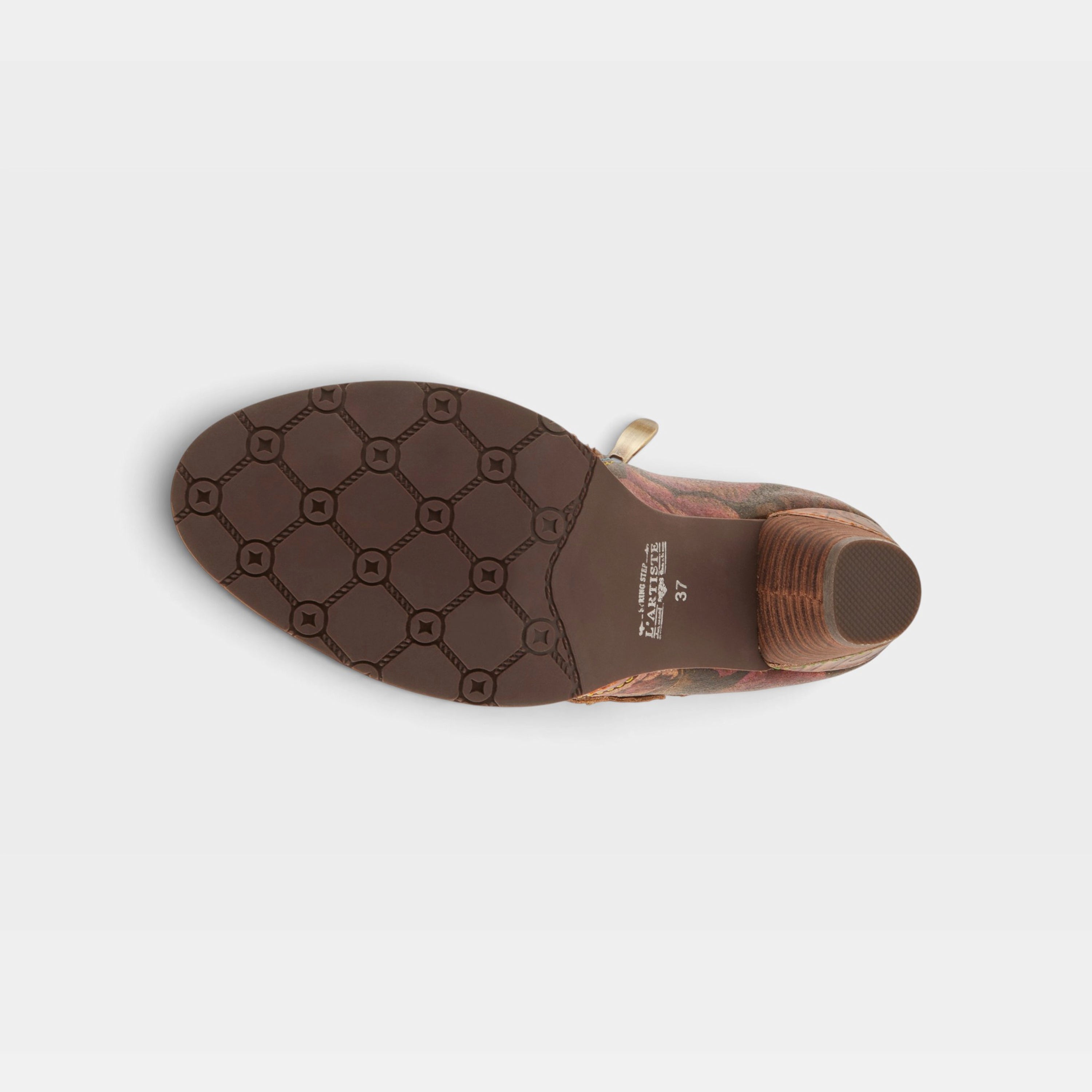 L'Artiste Graphic shoes in Brown Multi, outsole view