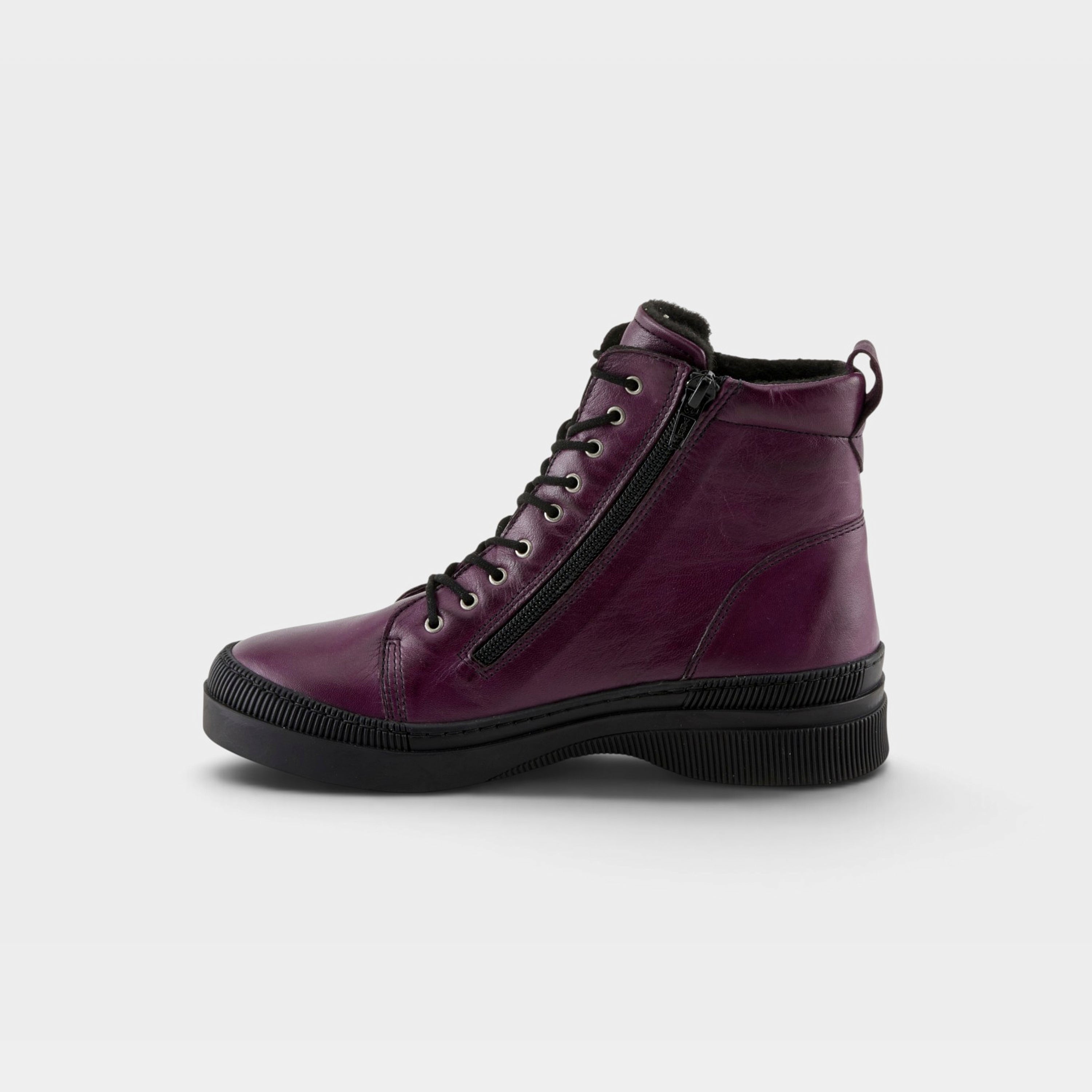 Spring Step Hoylein Purple Boot