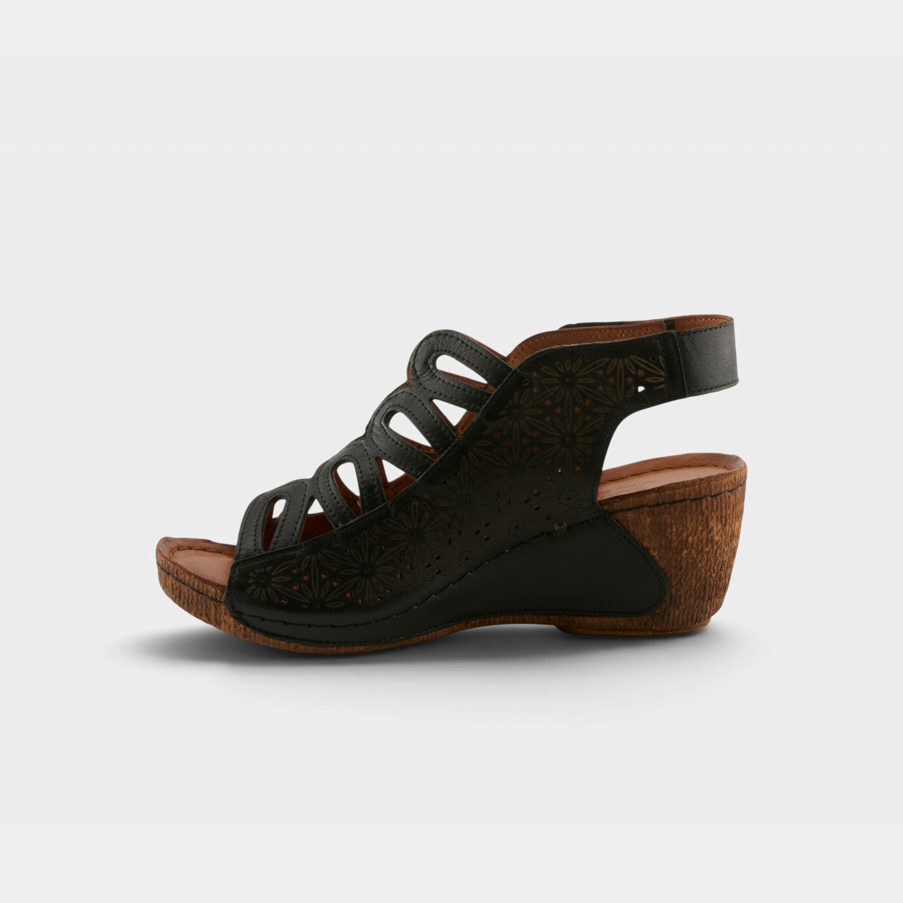 Spring Step Inocencia Black Sandal