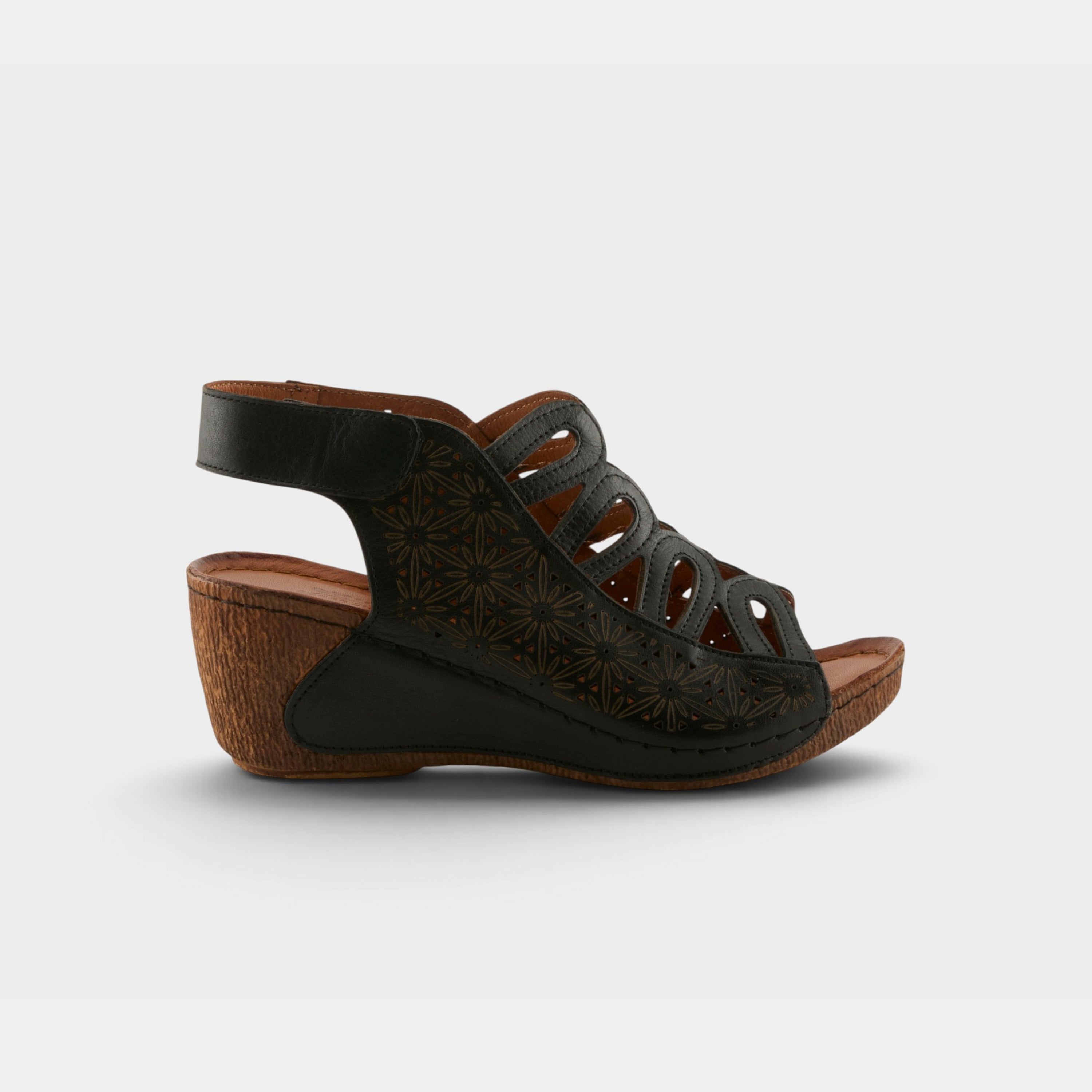 Spring Step Inocencia Black Sandal