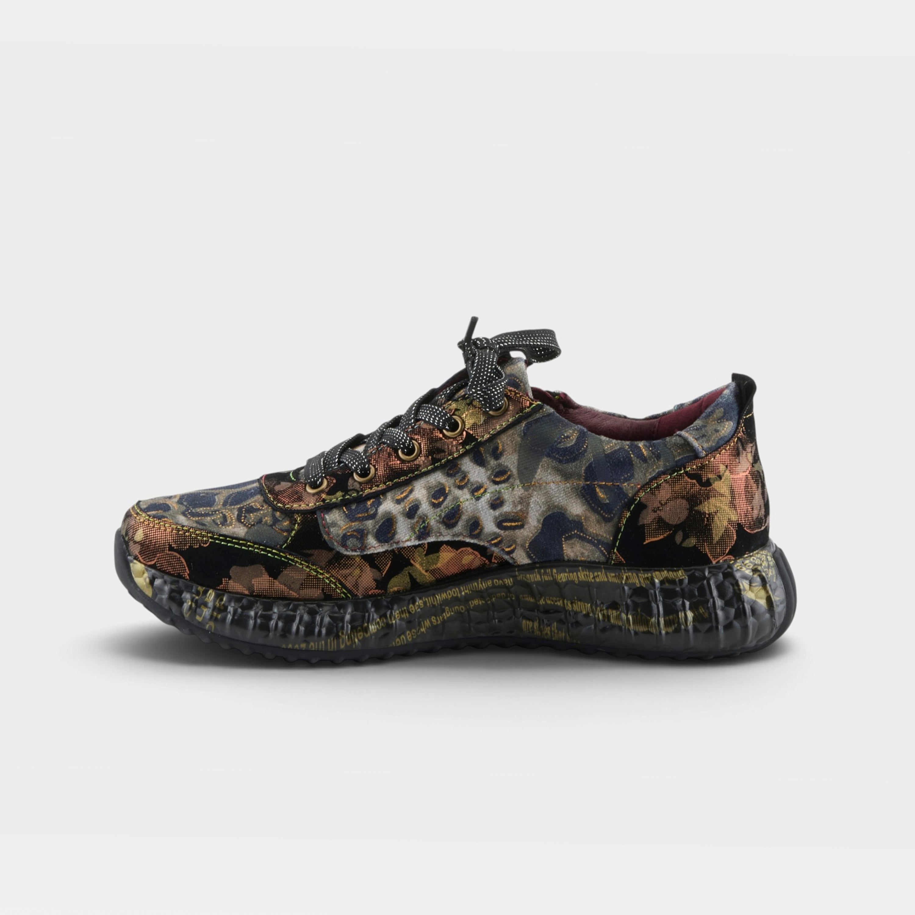 L'Artiste Javana sneakers in Bronze Multi, side view
