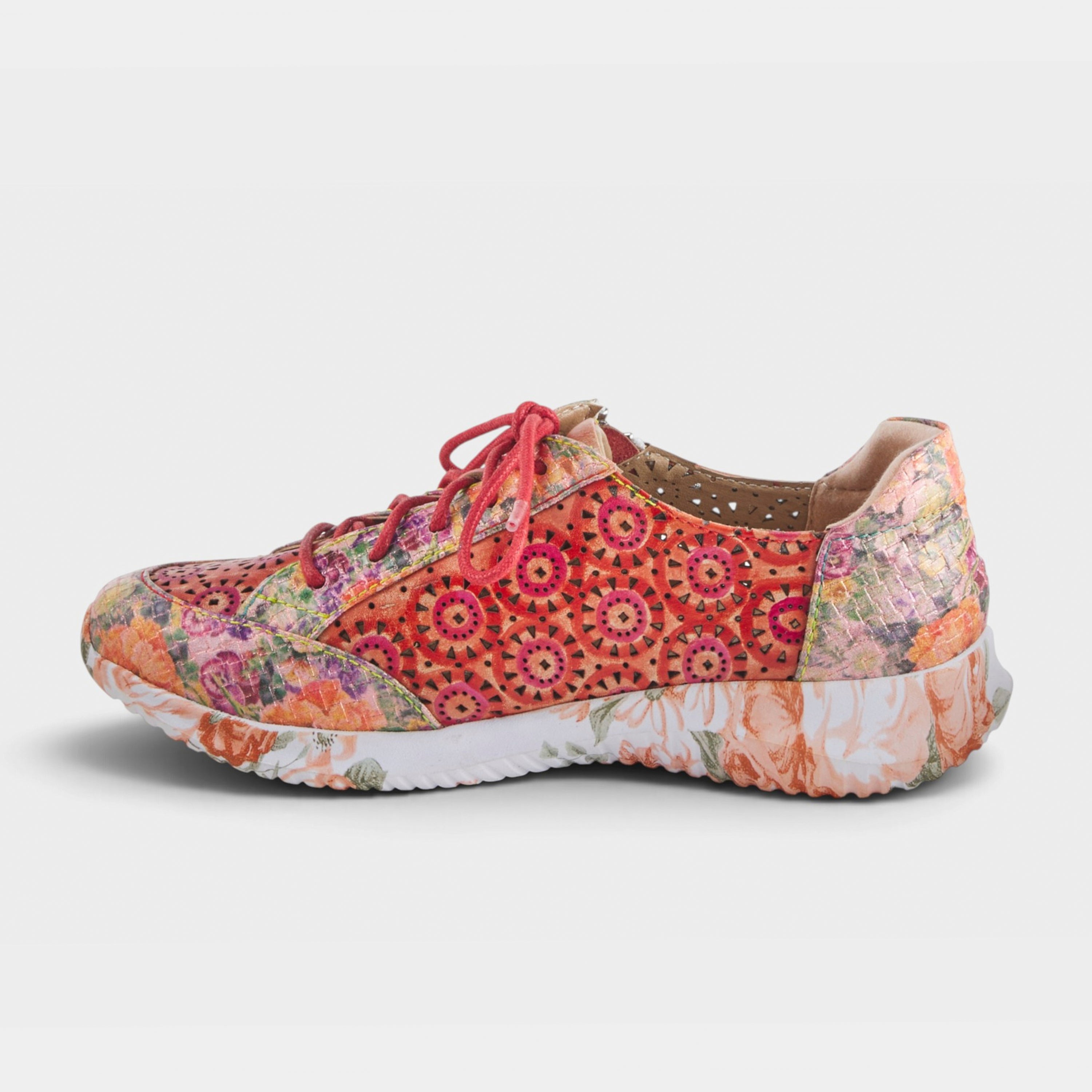 L'Artiste Jazzie sneaker in Red Multi, side view