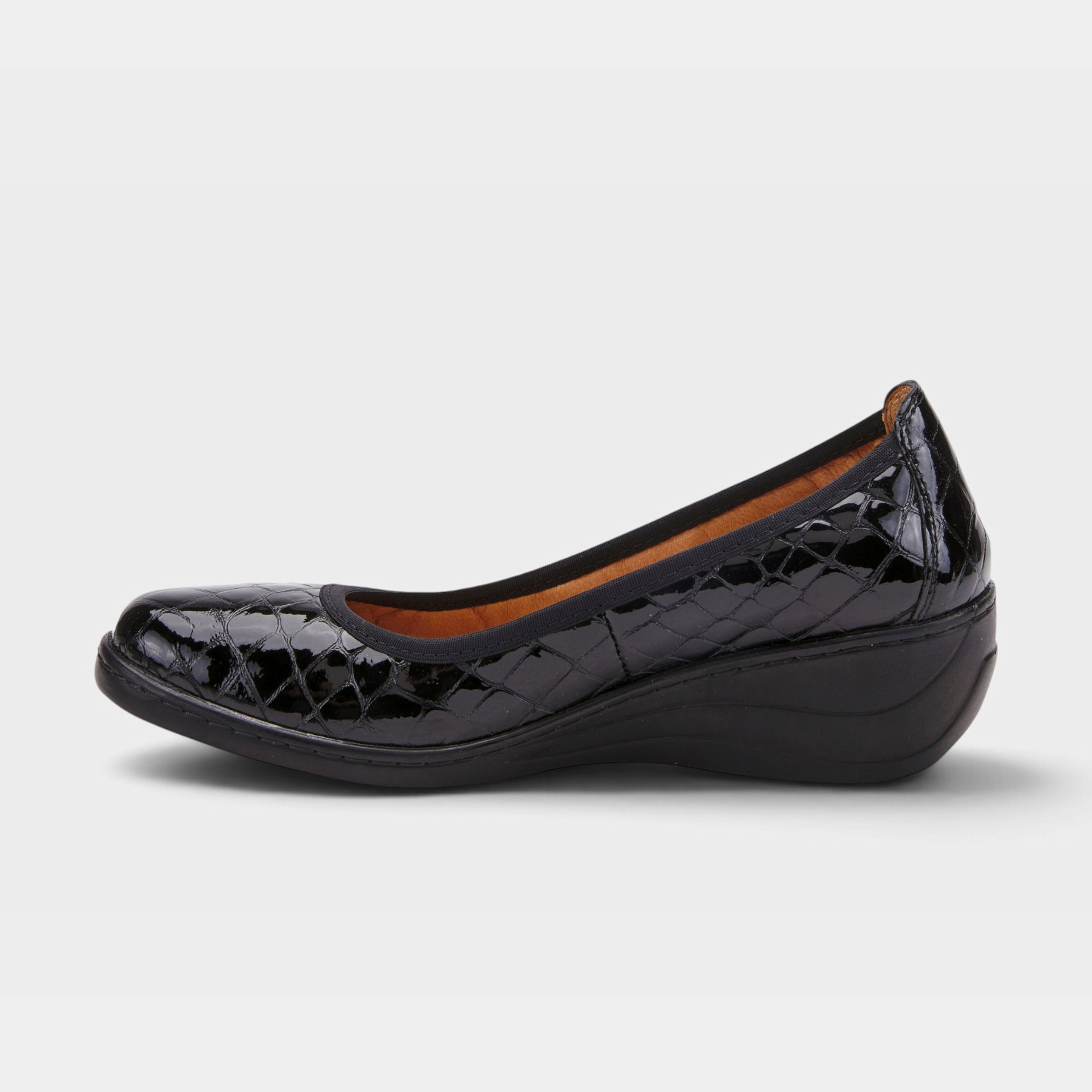 Spring Step Kartii Black Slip-On Shoe