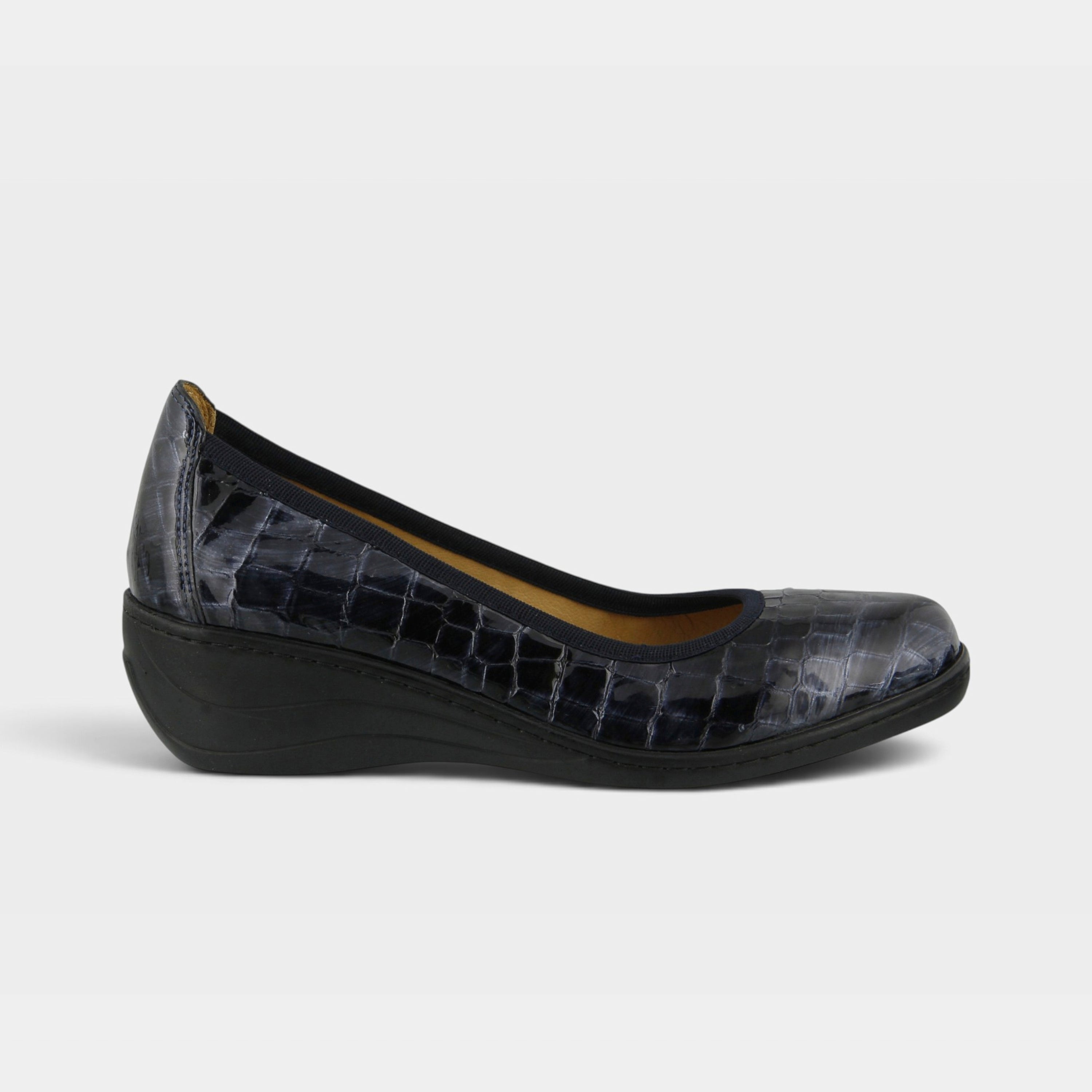 Spring Step Kartii Navy Slip-On Shoe