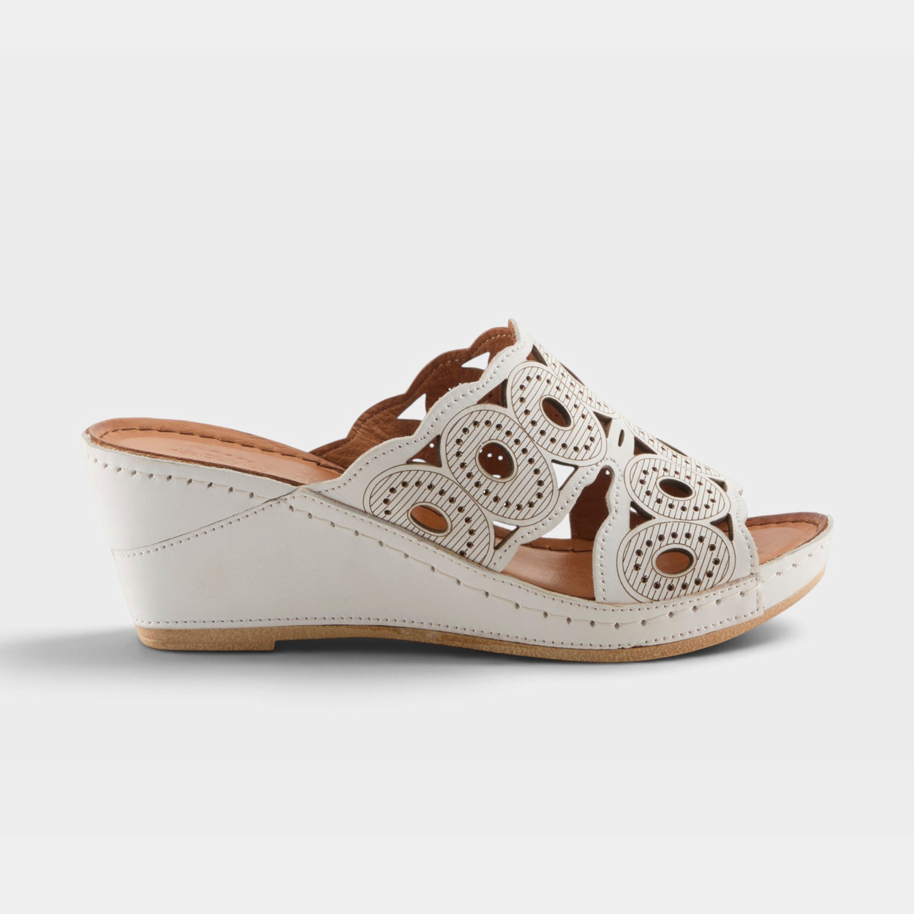 Spring Step Labarnas White Slide Sandal