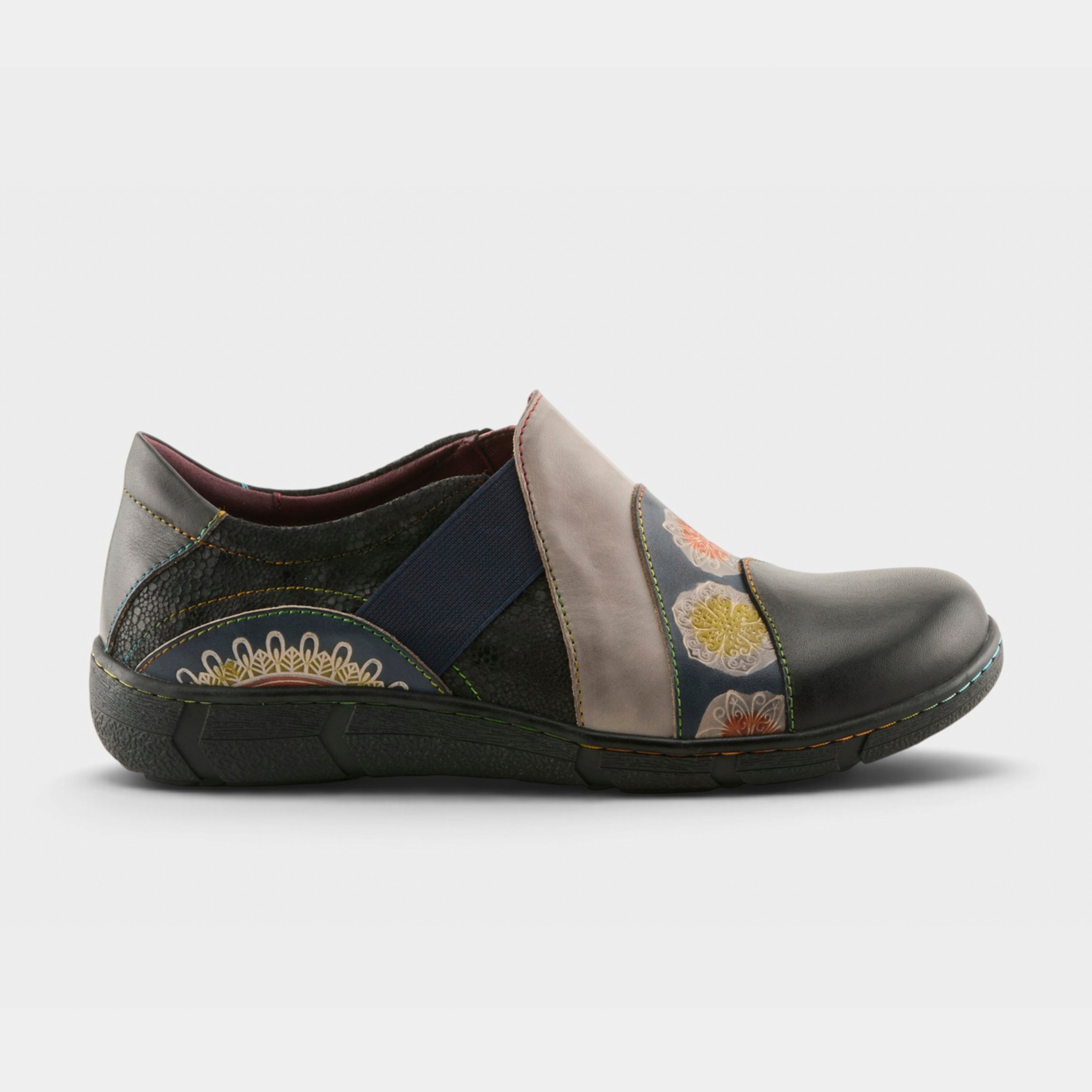 L'Artiste Lata slip-on shoe in Black Multi, hero view