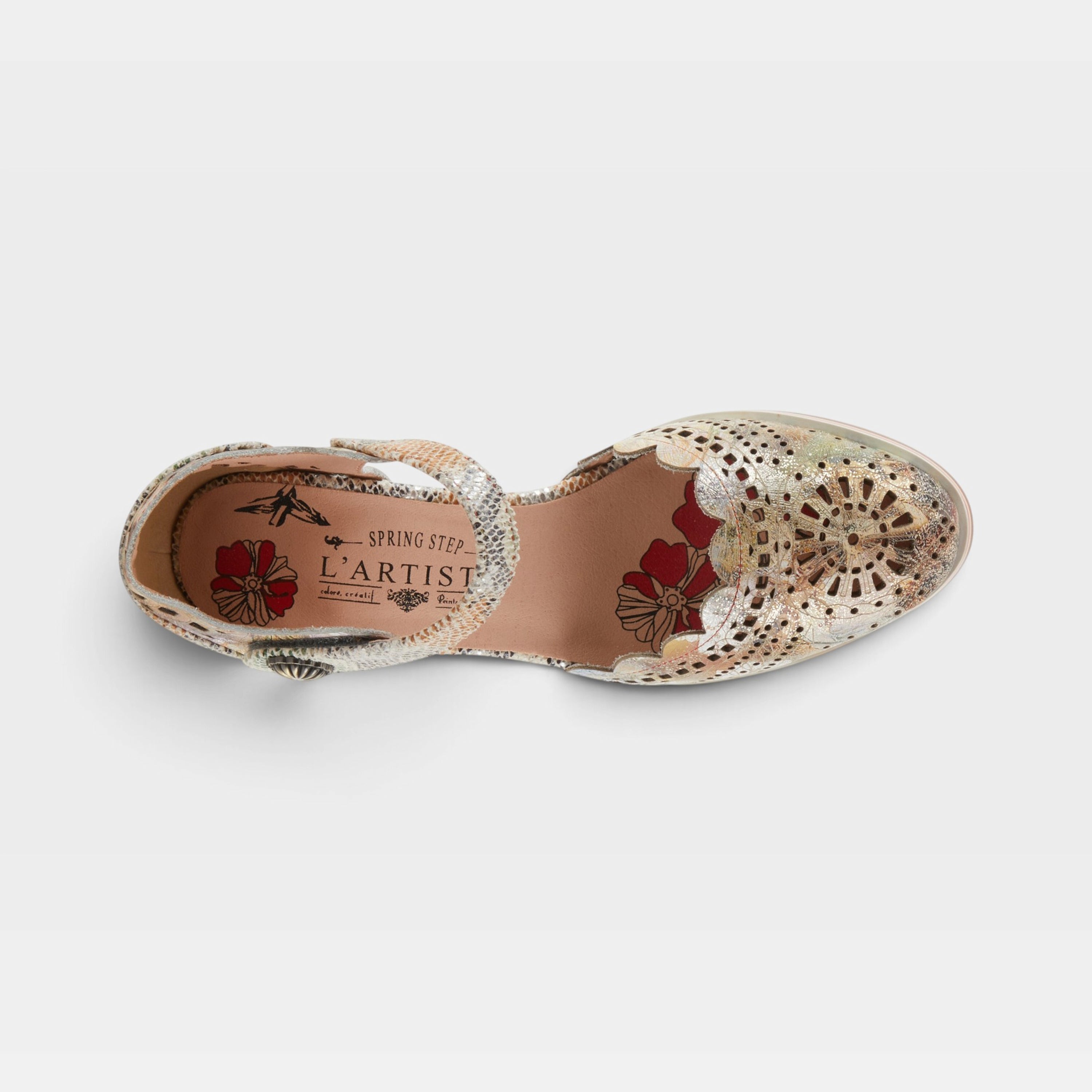 L'Artiste Luxe shoes in Beige Multi, top view