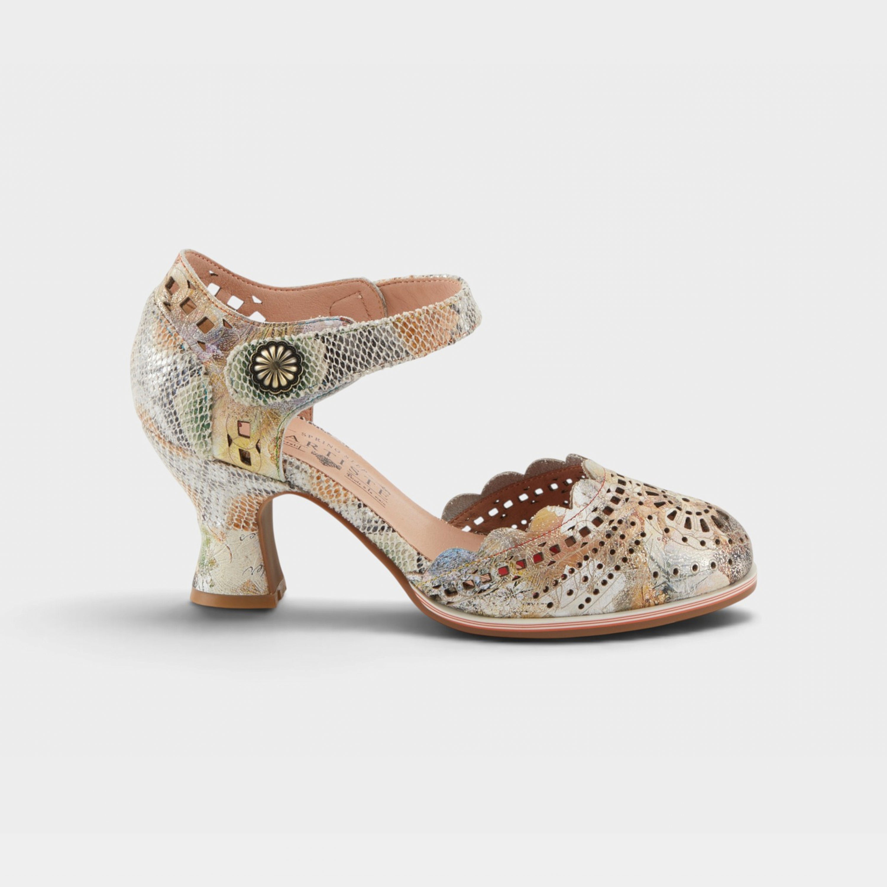 L'Artiste Luxe shoes in Beige Multi, hero view